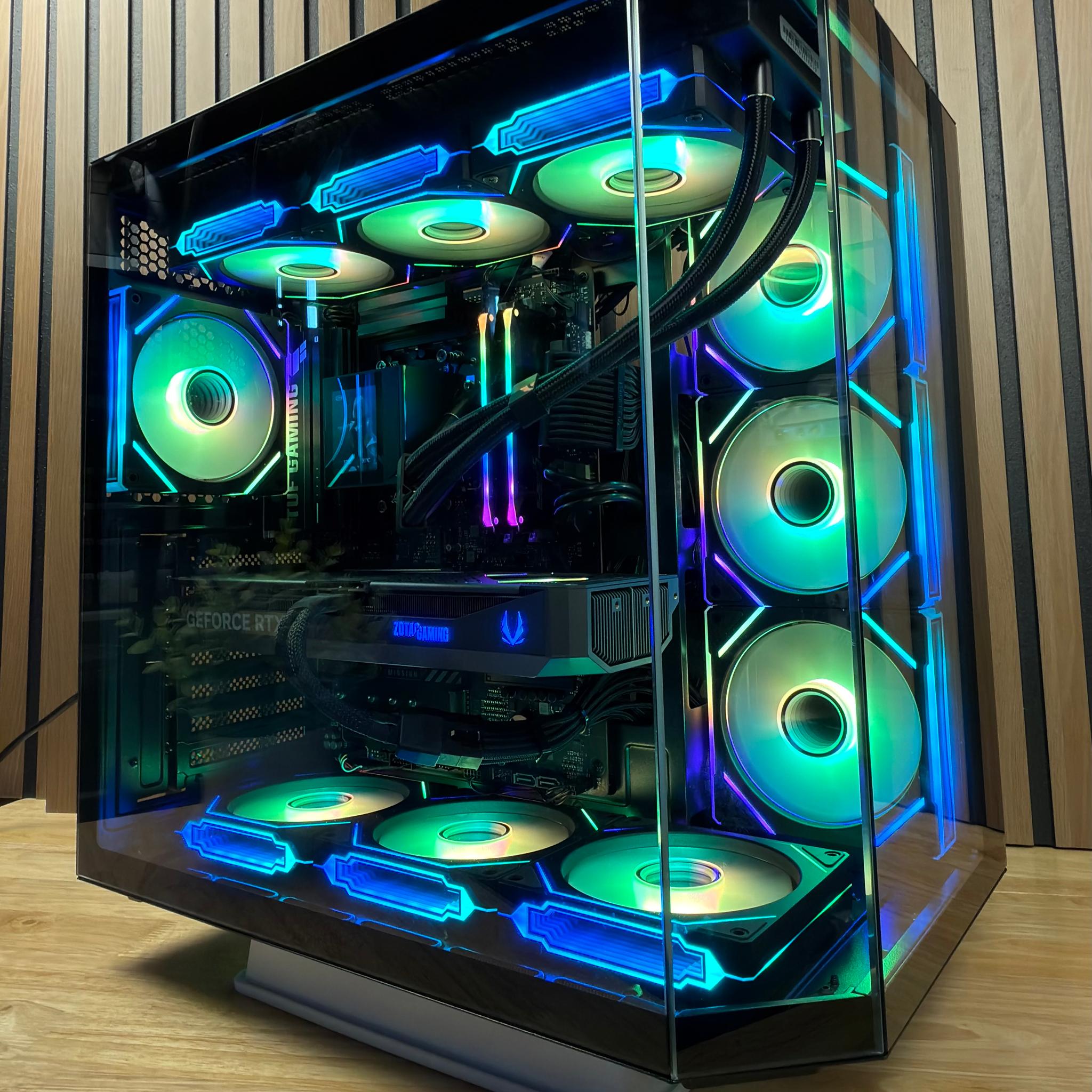 RTX 5070 OC Gaming PC – Ryzen 7 7700X | 32GB DDR5 | 1TB Samsung 990 Pro | B650E-E WiFi