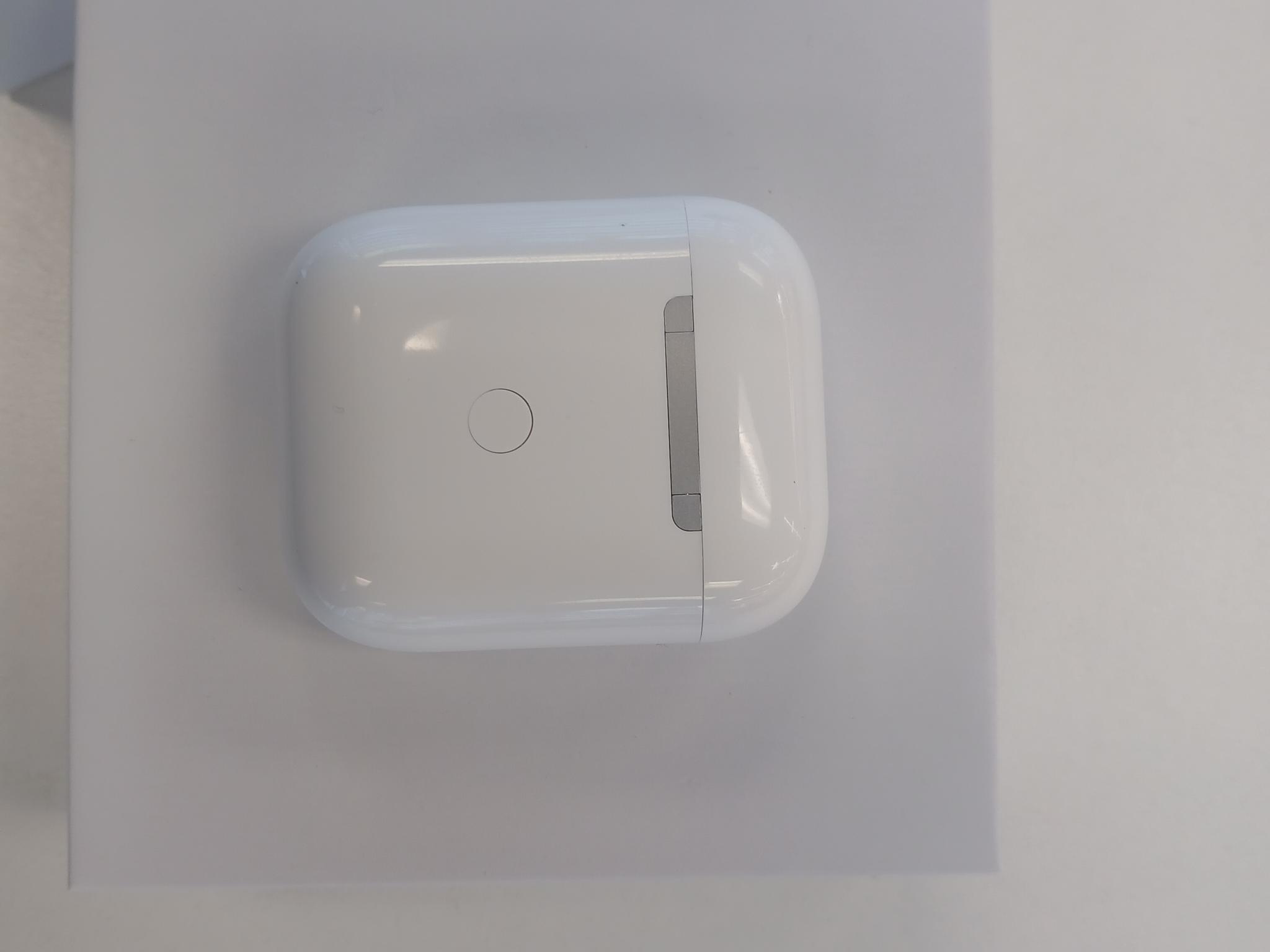 Airpods original packaging, charger and manual