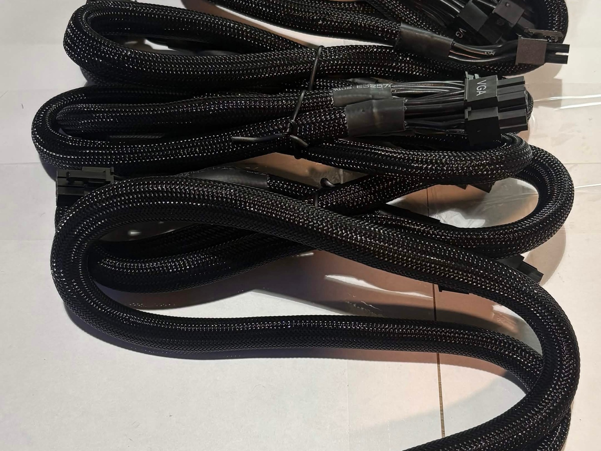 EVGA 1000 GQ | 1000W 80+ Gold Semi-Modular Power Supply