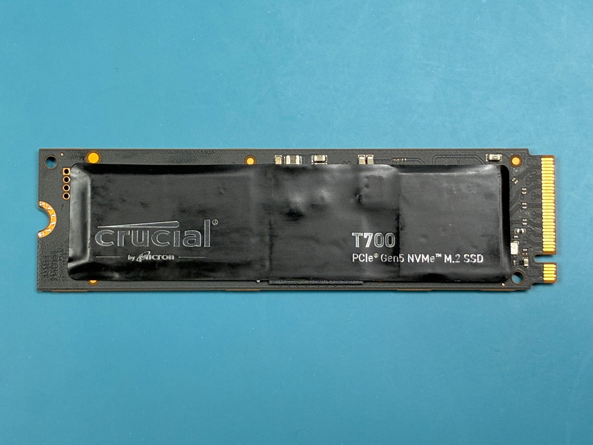 Crucial T700 2TB PCIe Gen5 NVMe SSD – Windows 11 Pro Preinstalled + NEW Retail License