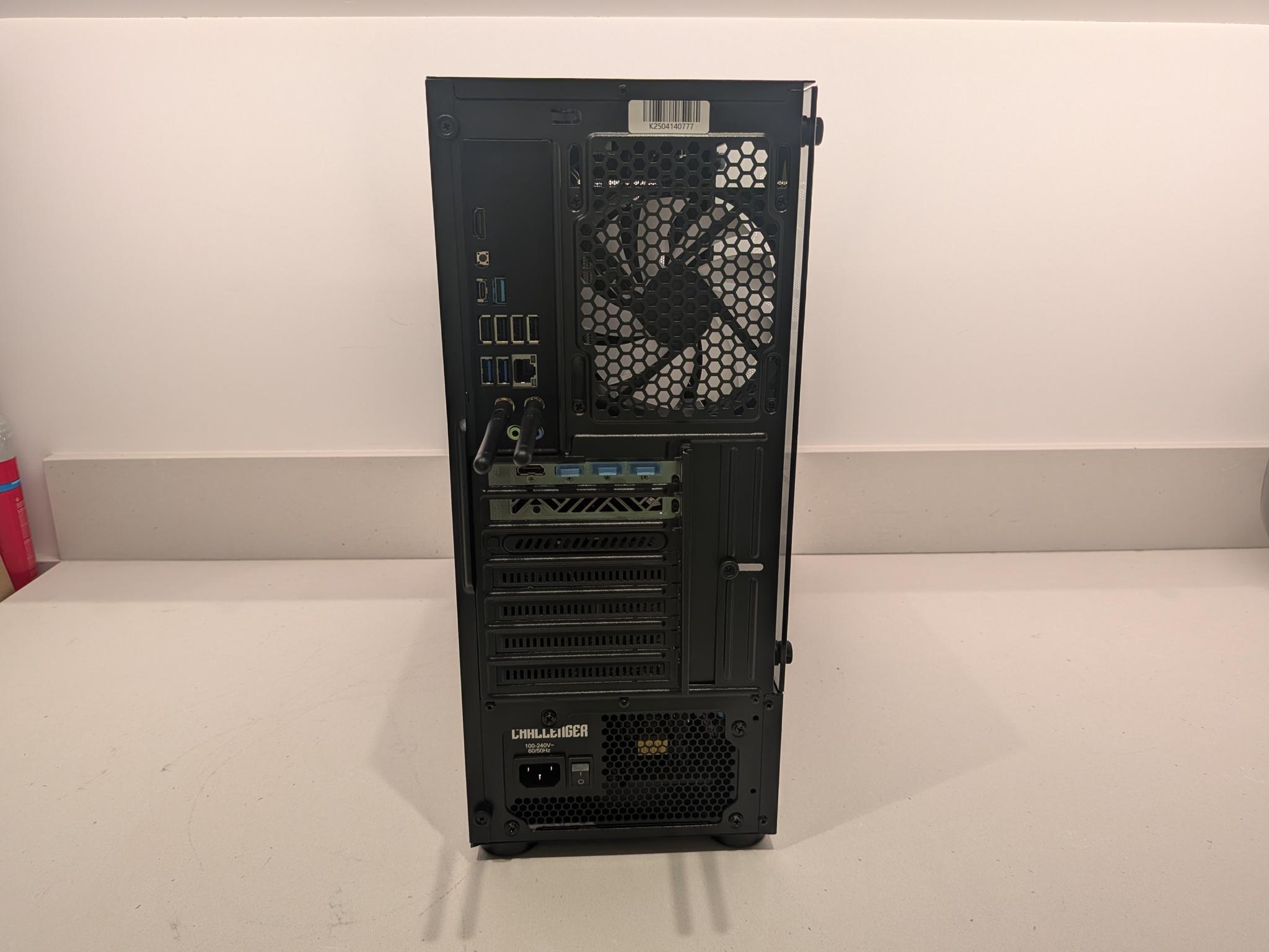 1440p Lightshow - RX 9070, Ryzen 5 7600, 32 GB DDR5, 2 TB Gen 4 NVME, RGB