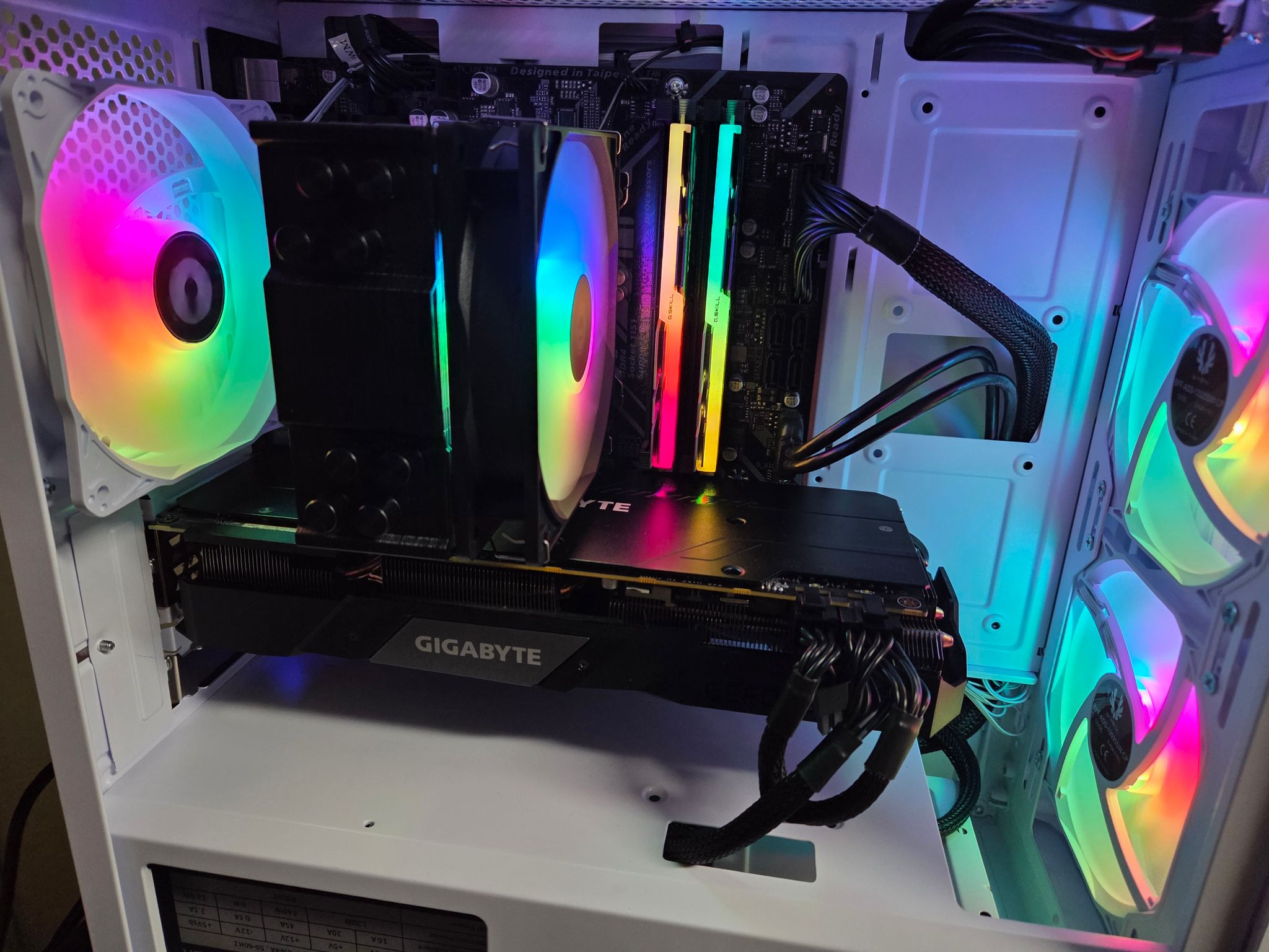i5 9600K / RTX 2070 SUPER / WIFI & BT