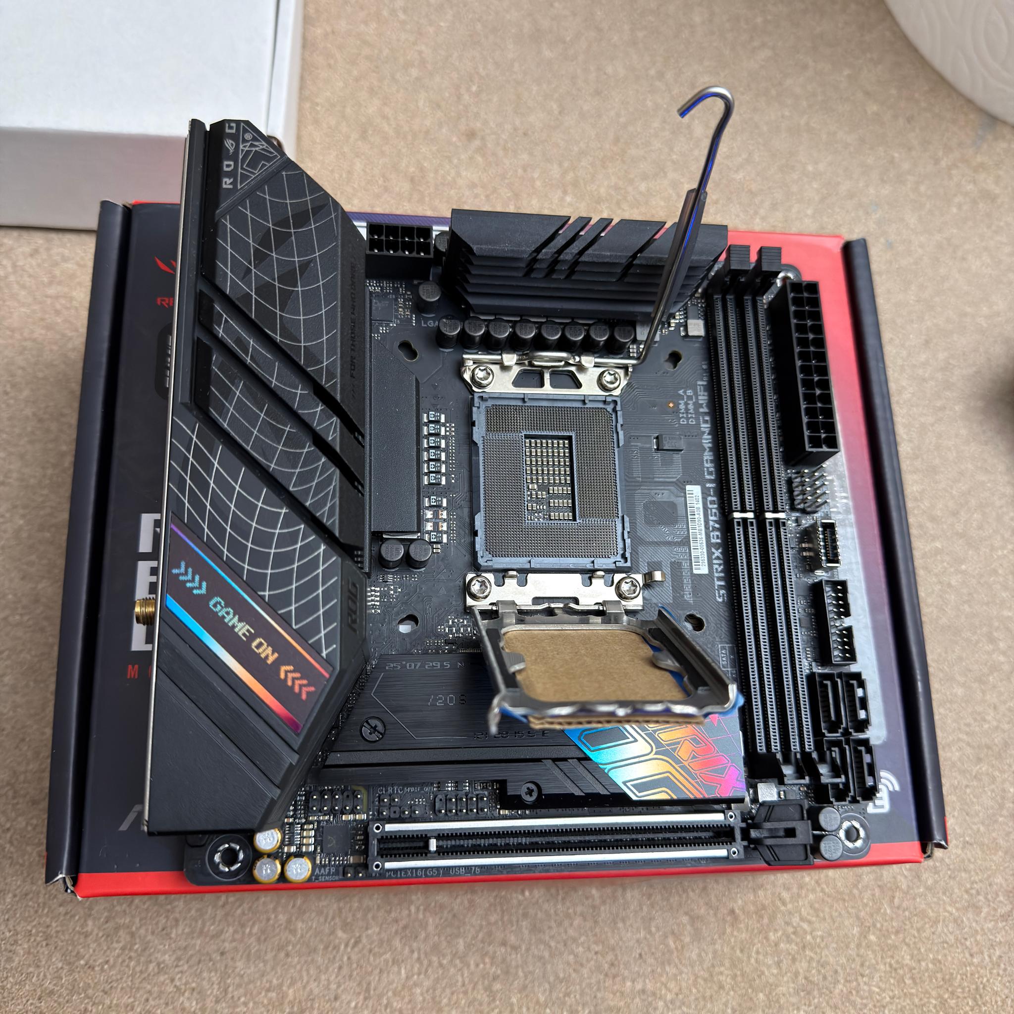 ITX Motherboard B760i