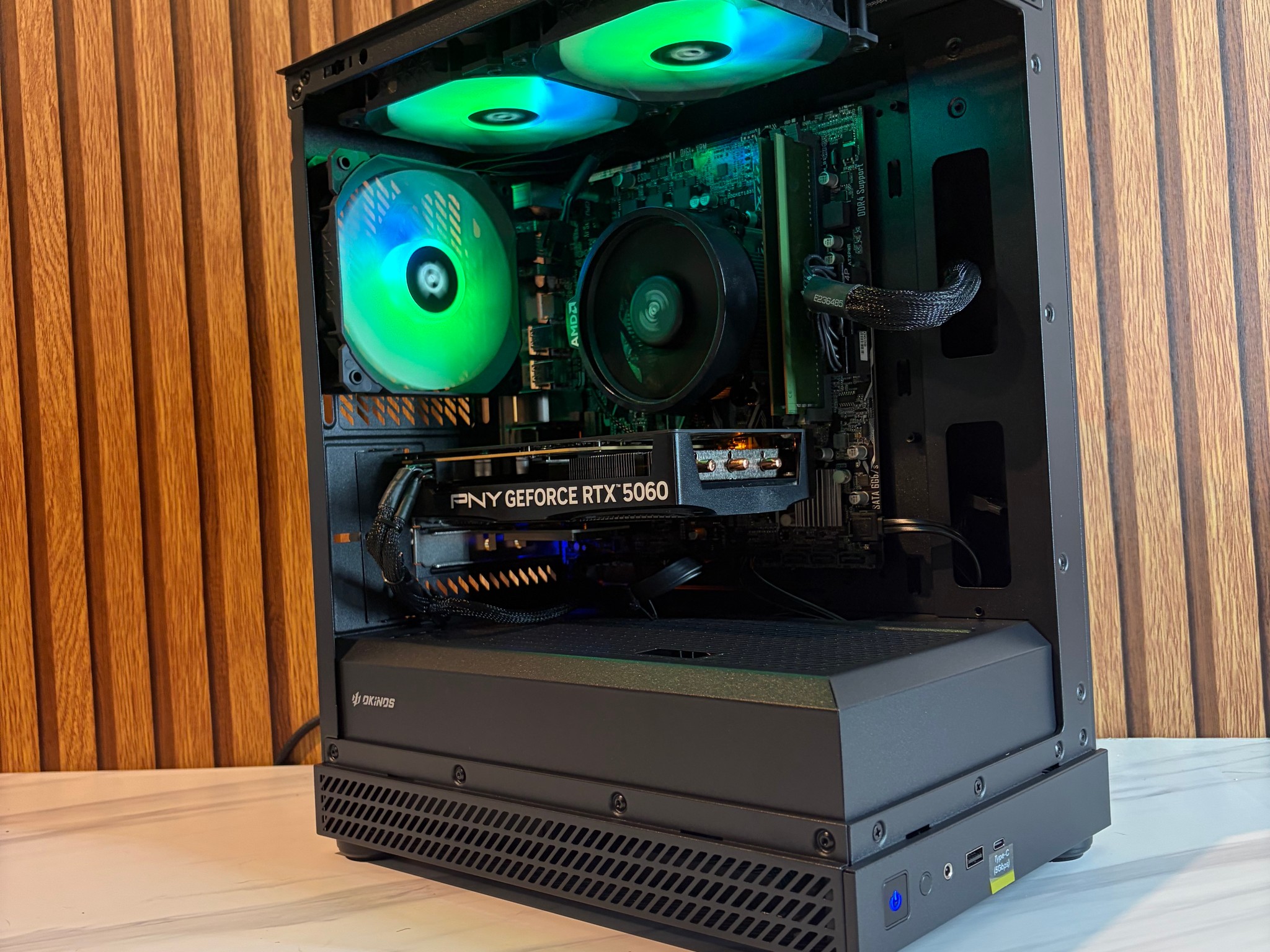RTX 5060 | RYZEN 7 2700 | 16GB DDR4 | 500GB SSD | 450W | windows 11 PRO