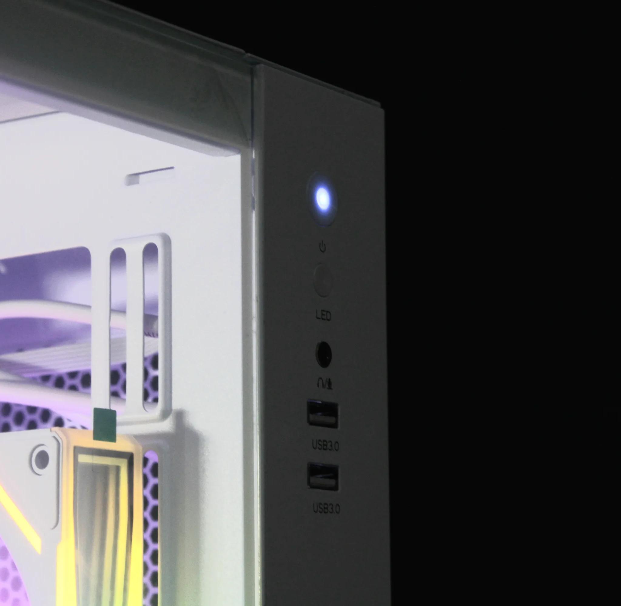 White Gaming PC [GTX 1660 TI][Ryzen 5 2600]
