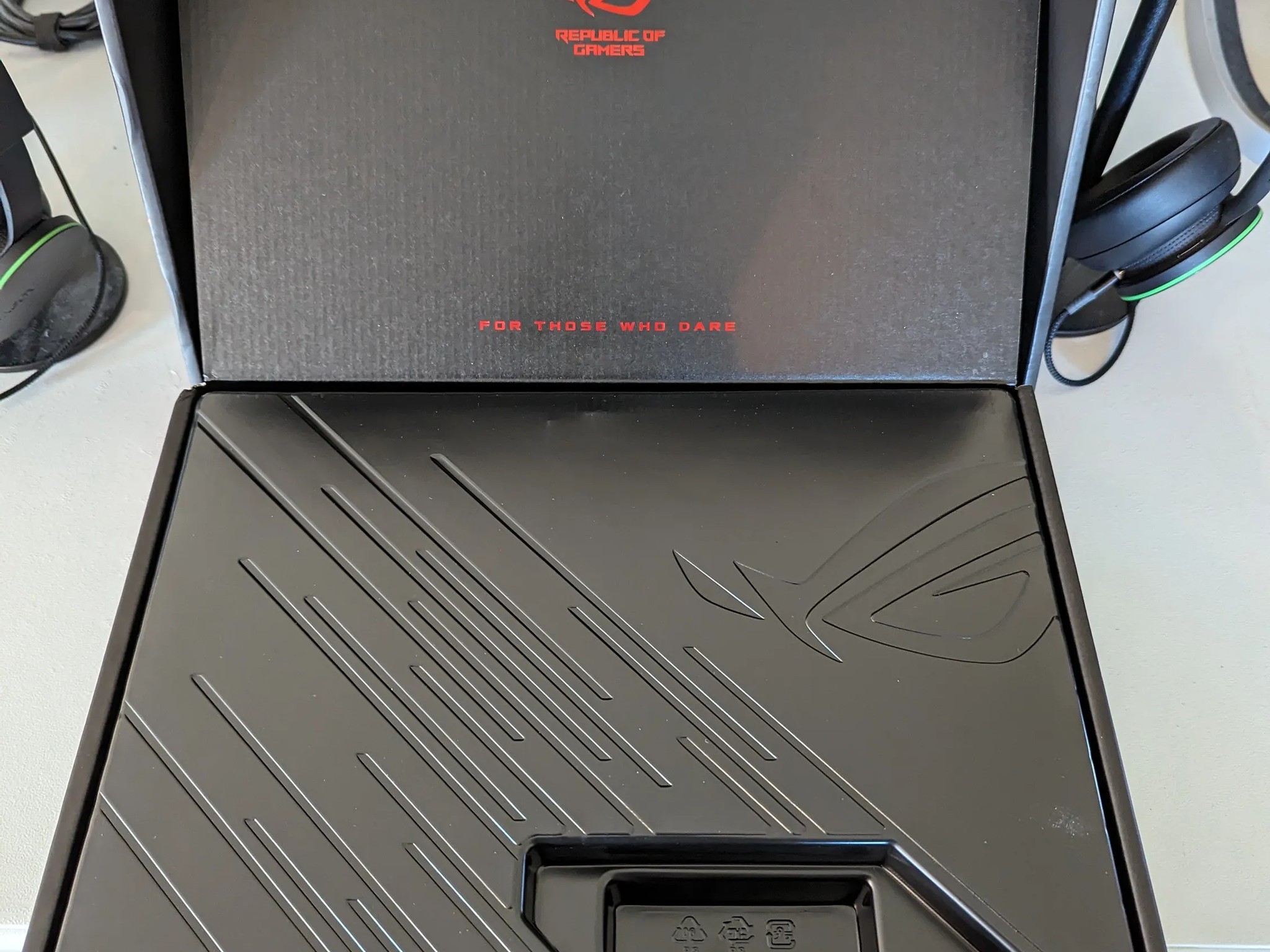 ASUS ROG CROSSHAIR X670E EXTREME MOTHERBOARD