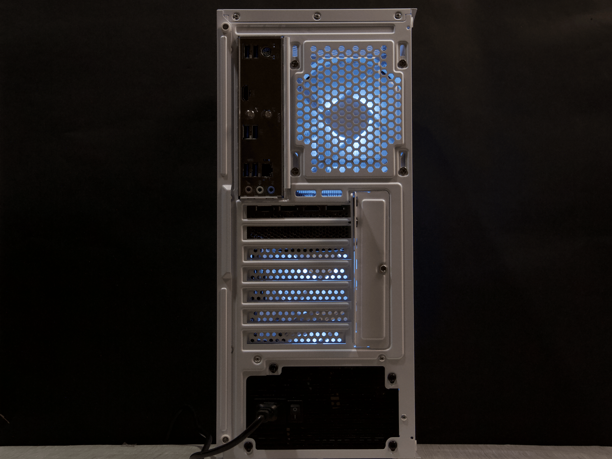 RTX 2080 Super, Ryzen 5 3600, 16GB DDR4, 2TB Storage, WiFi - Custom Gaming PC