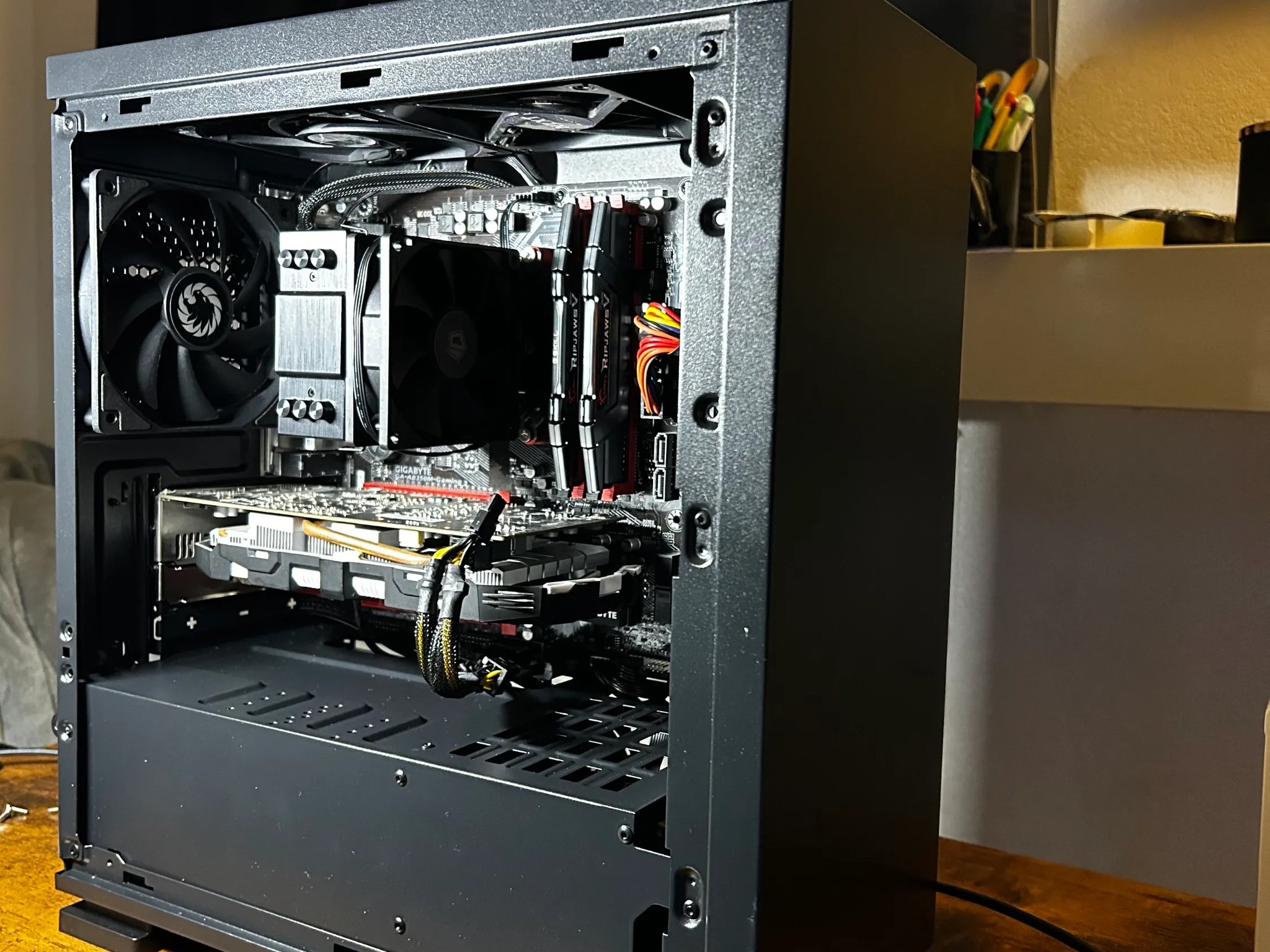 Cheap RYZEN 5 Gaming PC!