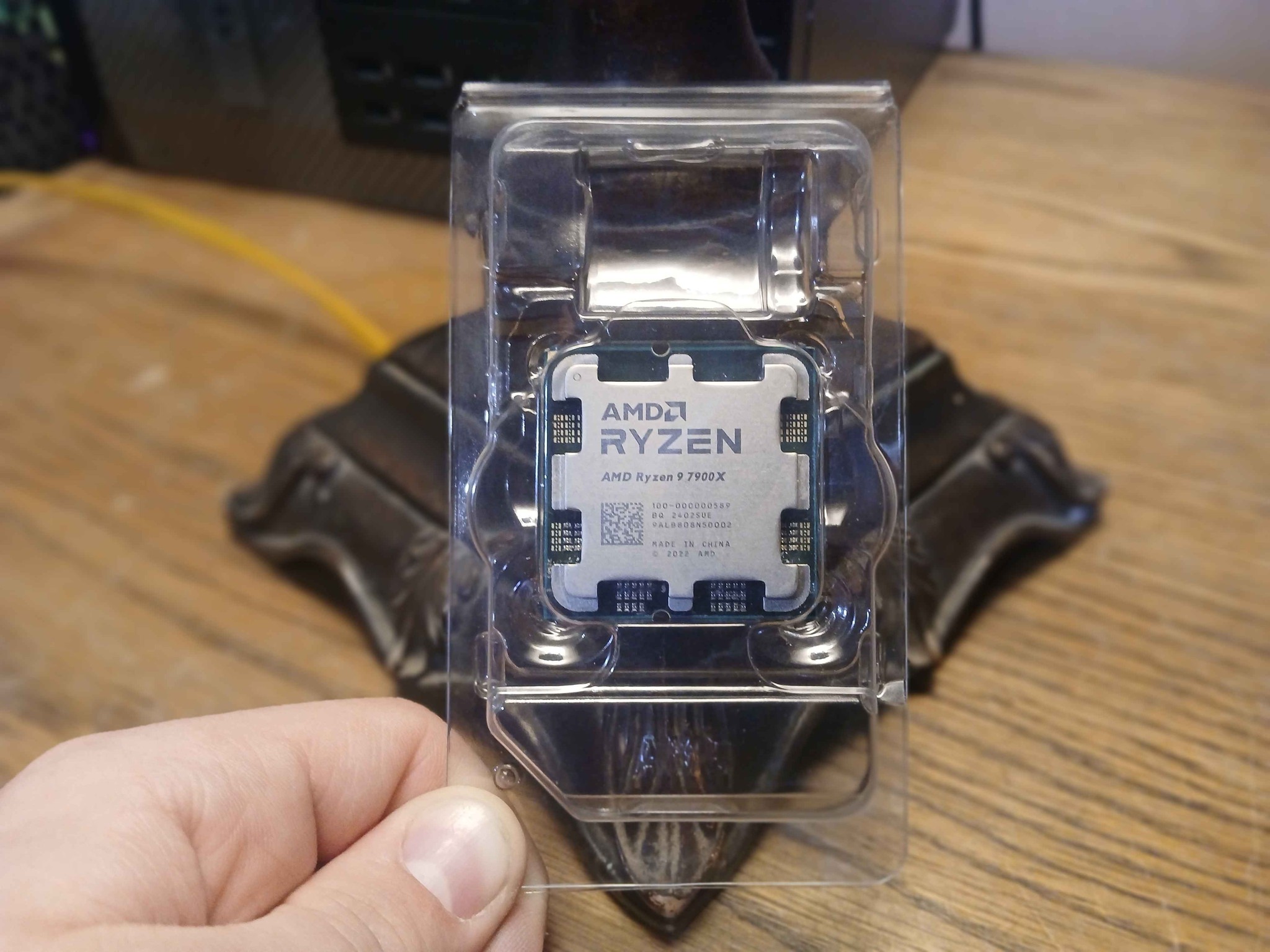 AMD Ryzen 9 7900X