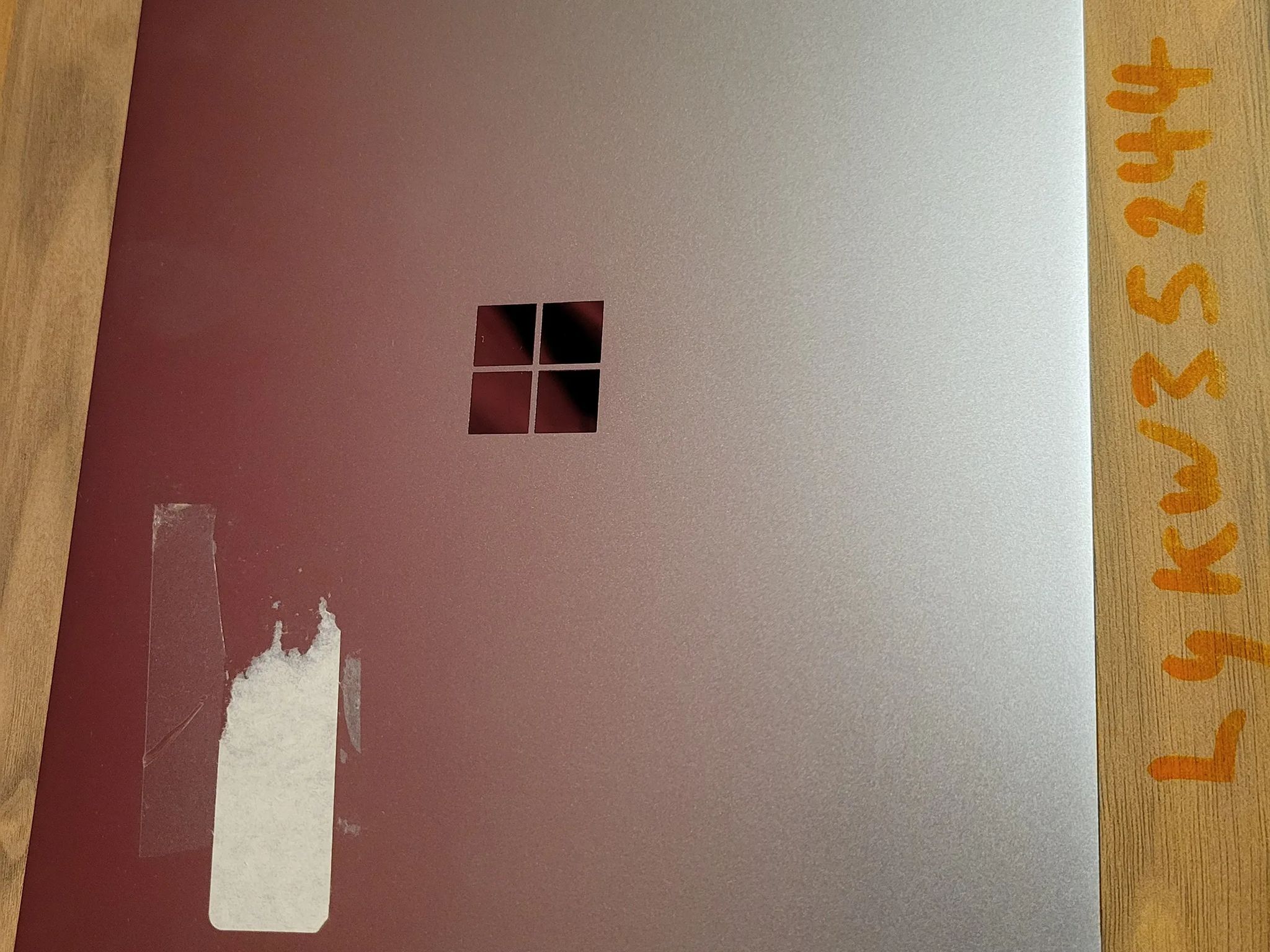 Microsoft Surface Laptop Go - intel i5 - 128gb - 12.4" Touch Screen