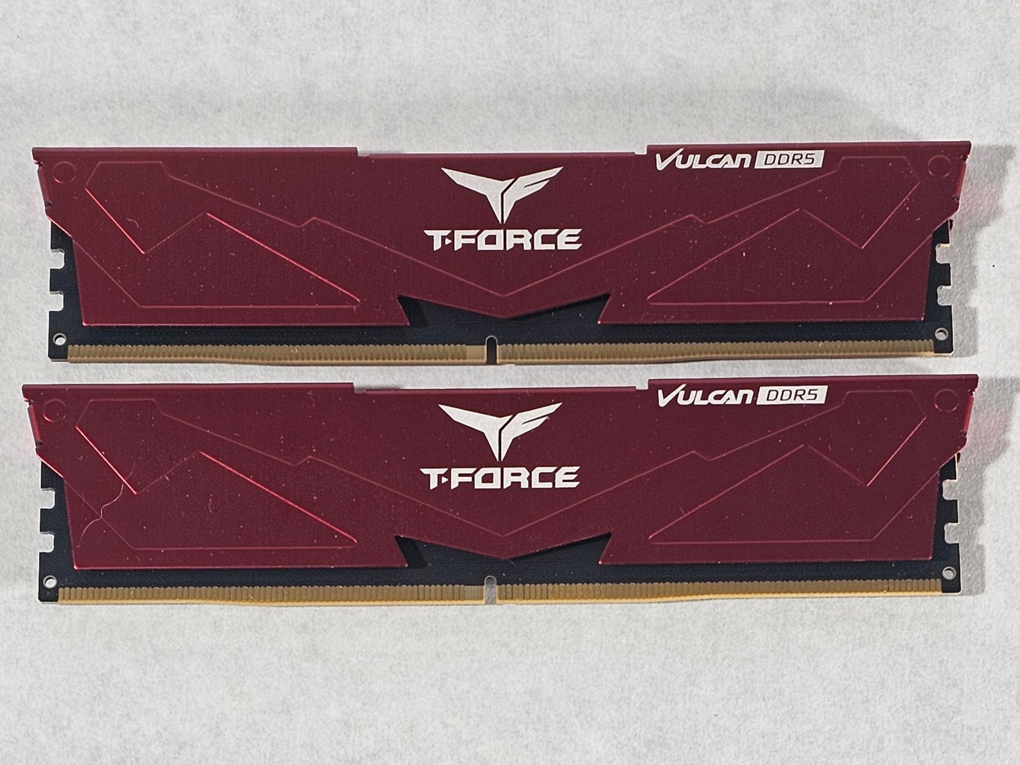 32GB DDR5 (2x16GB) 6000MT/s T-Force Vulcan