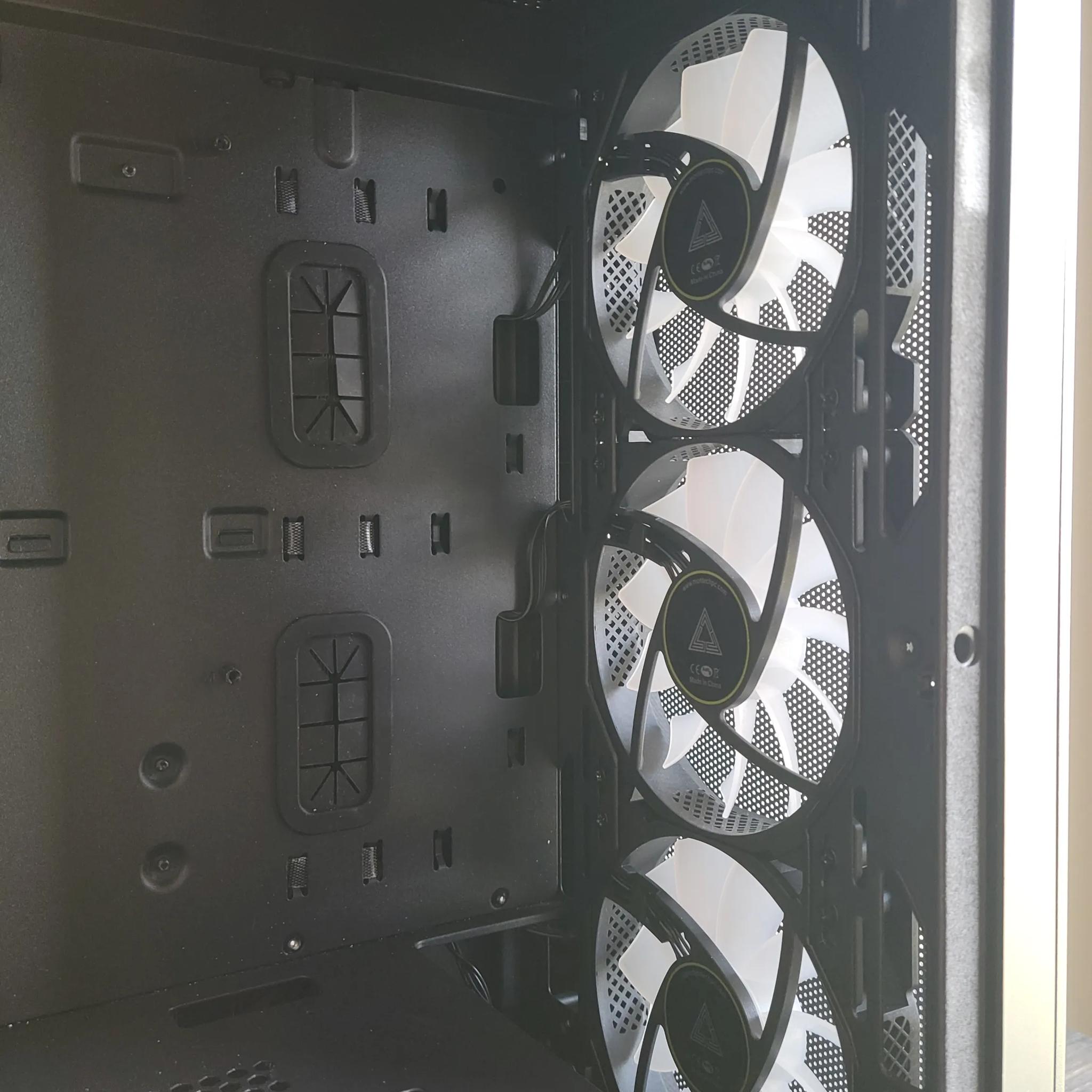 Montech Air 100 ARGB