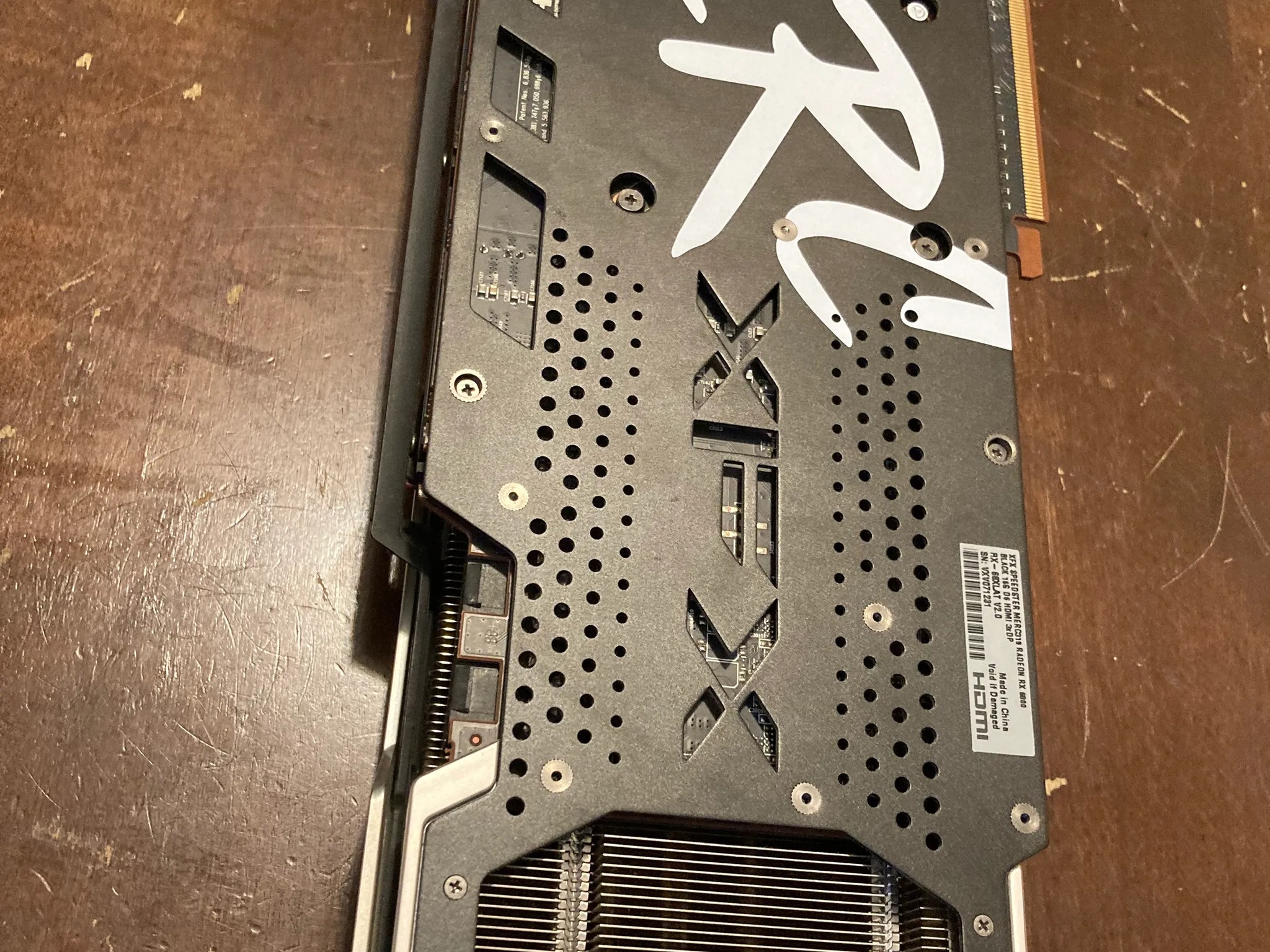 XFX Radeon RX6800 MERC 319