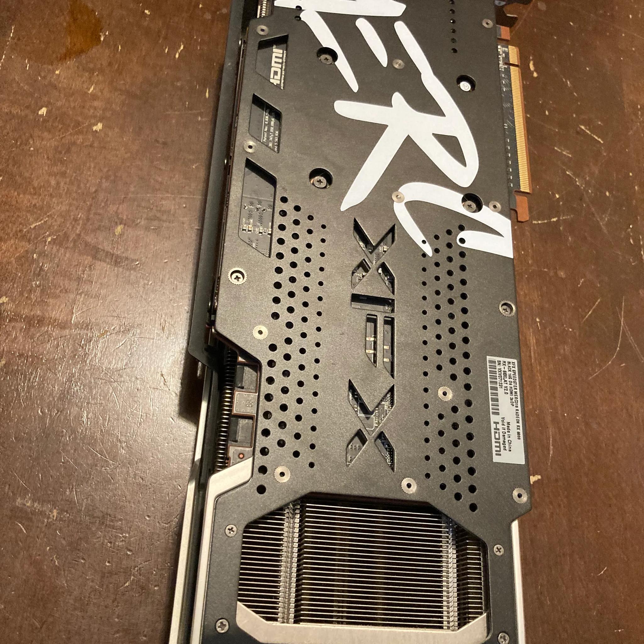 XFX Radeon RX6800 MERC 319