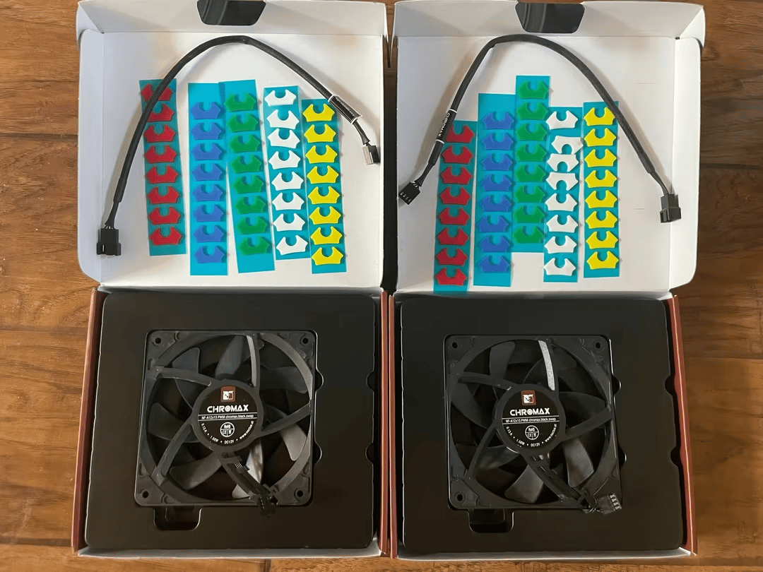 x2 Lightly Used Noctua NF-A12x15 PWM Chromax Fans