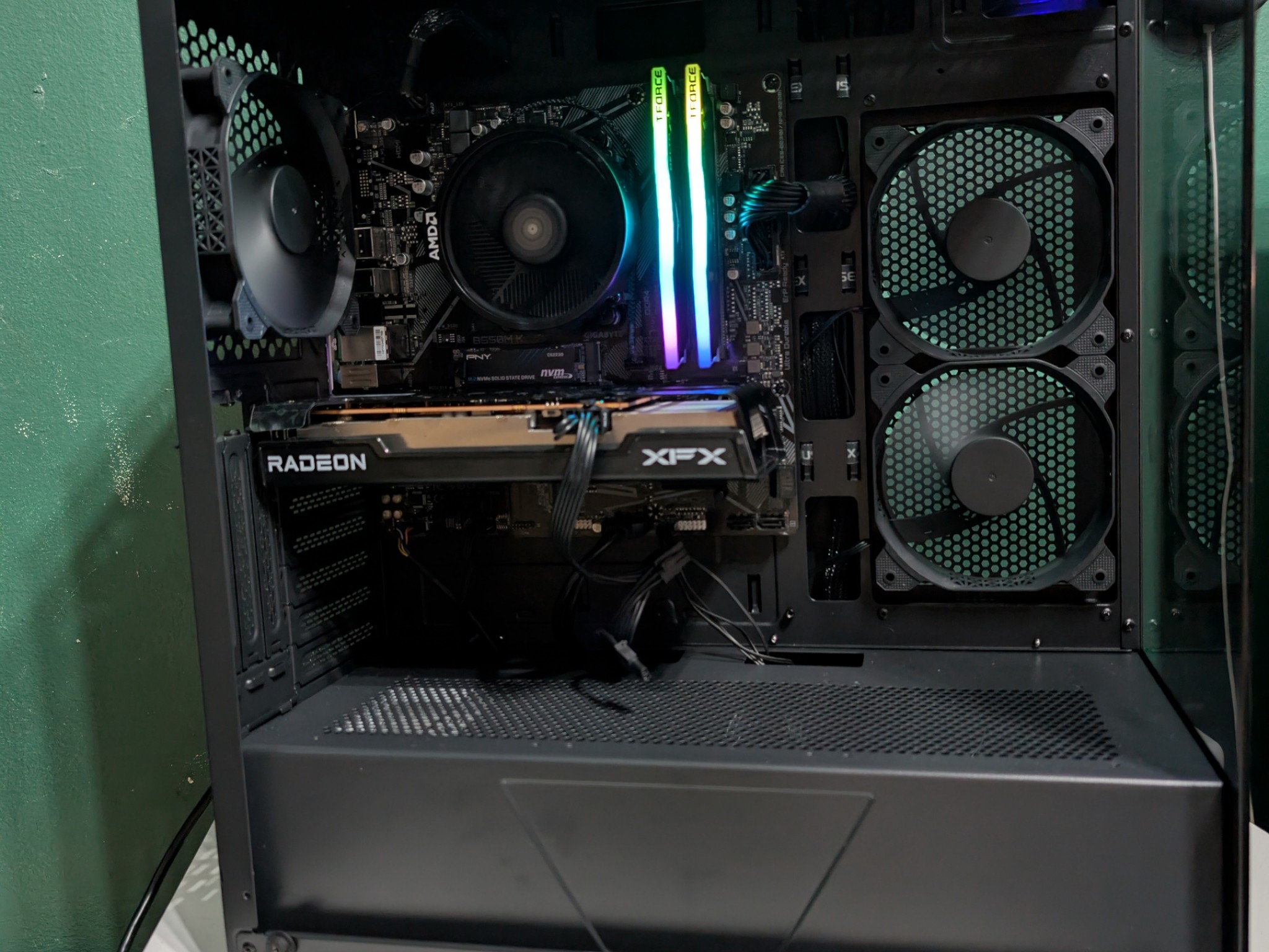 Musetex Gaming Desktop PC/ AMD Ryzen 5500/ 16GB Ram/ AMD RX 6600/ WIN 10 Home/ 1TB M.2 Nvme