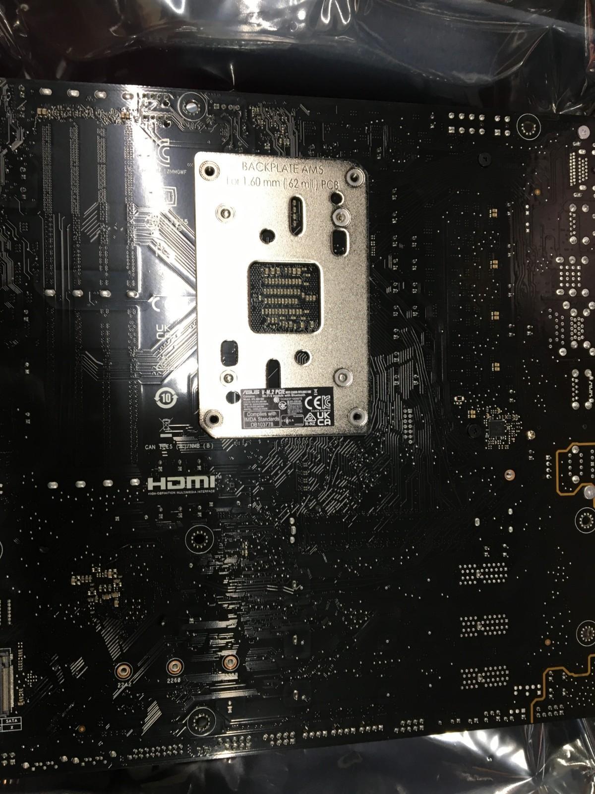 ASUS B850M MAX GAMING WIFI AM5 DDR5 Micro-ATX Motherboard - Open Box Board Only