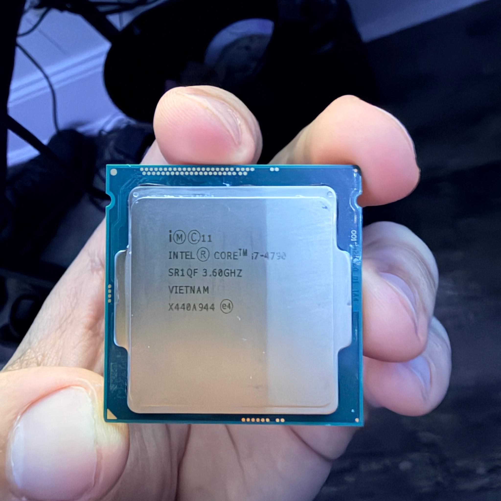 Intel Core i7-4790