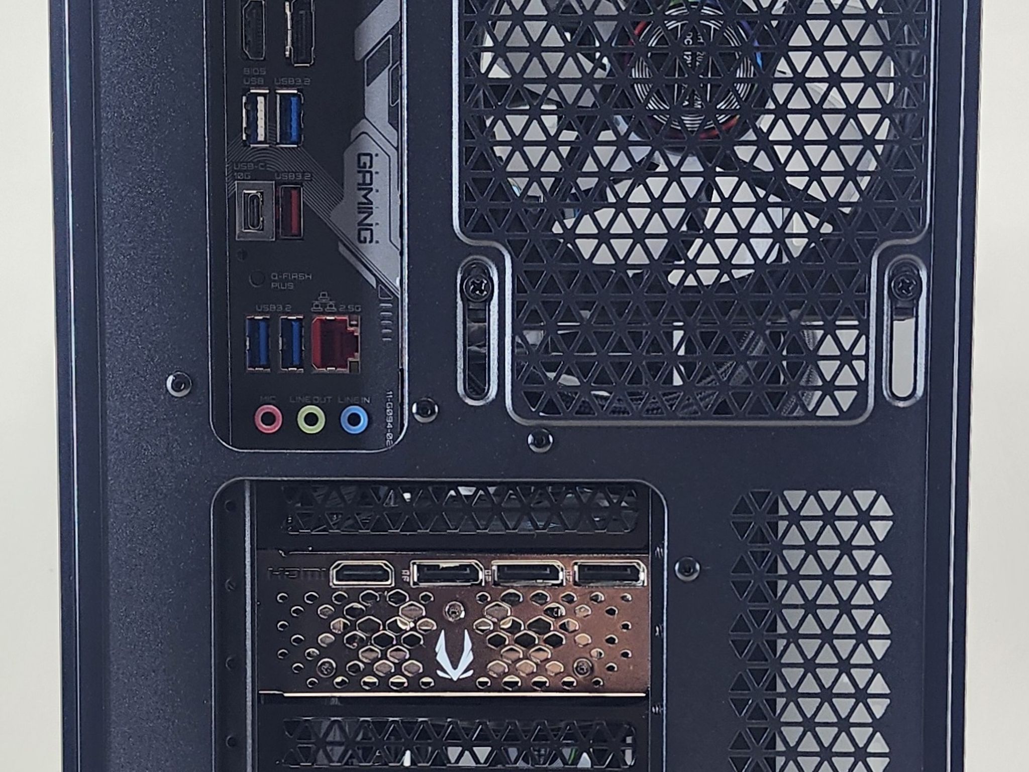 Gaming PC Ryzen 7 7800X3D 32GB RAM 2TB SSD RTX 4080 SUPER 16GB Windows 11 Computer