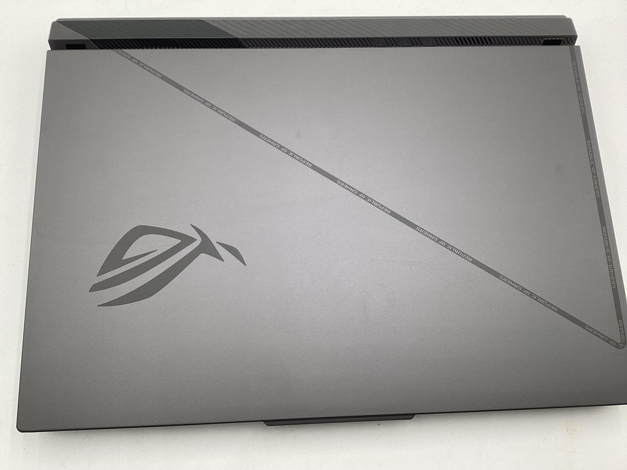 ASUS ROG Strix G16 (2024) Gaming Laptop, 16