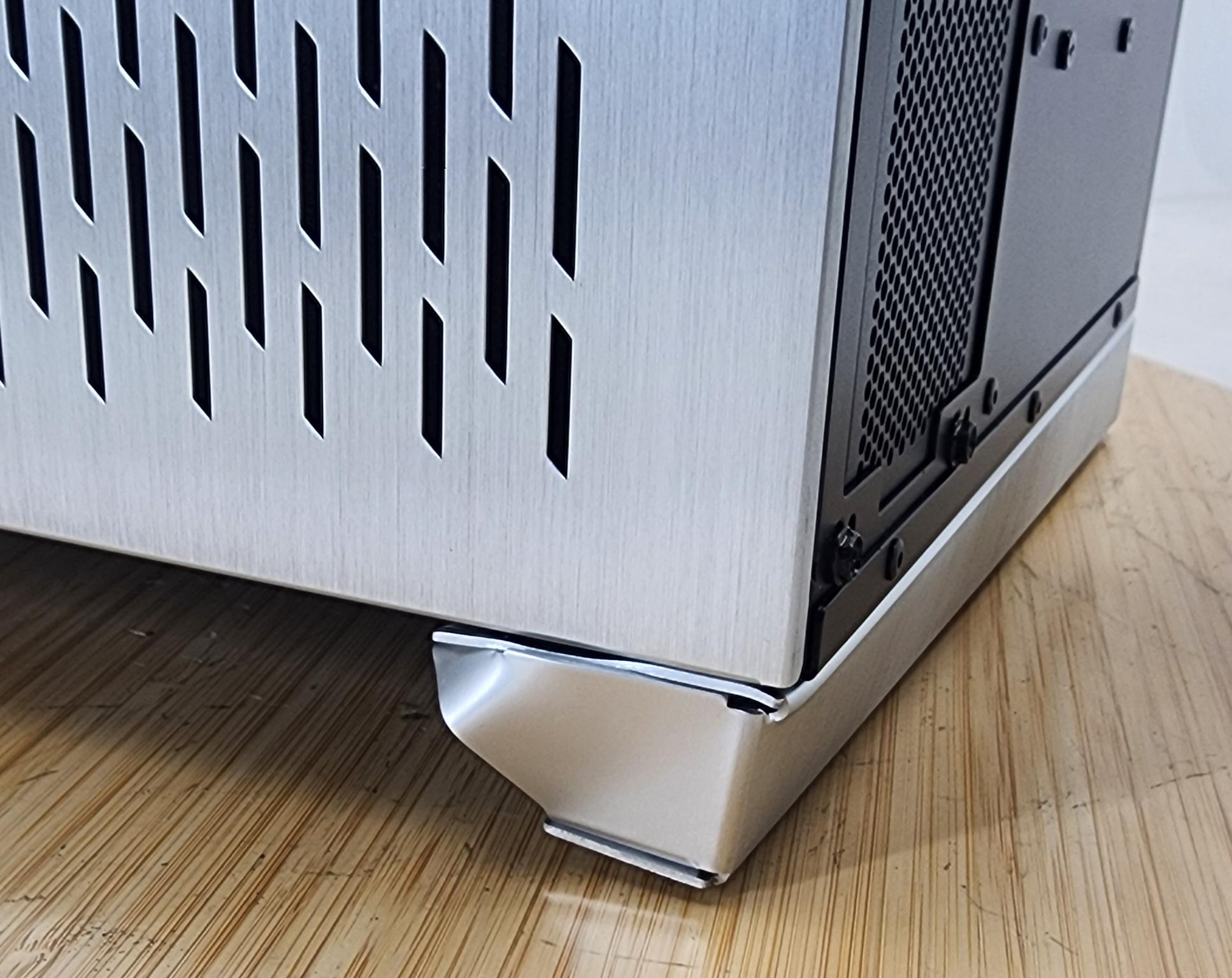 Gaming PC Ryzen 7 9850X3D 32GB RAM 2TB SSD RTX 5080 16GB Windows 11 Computer