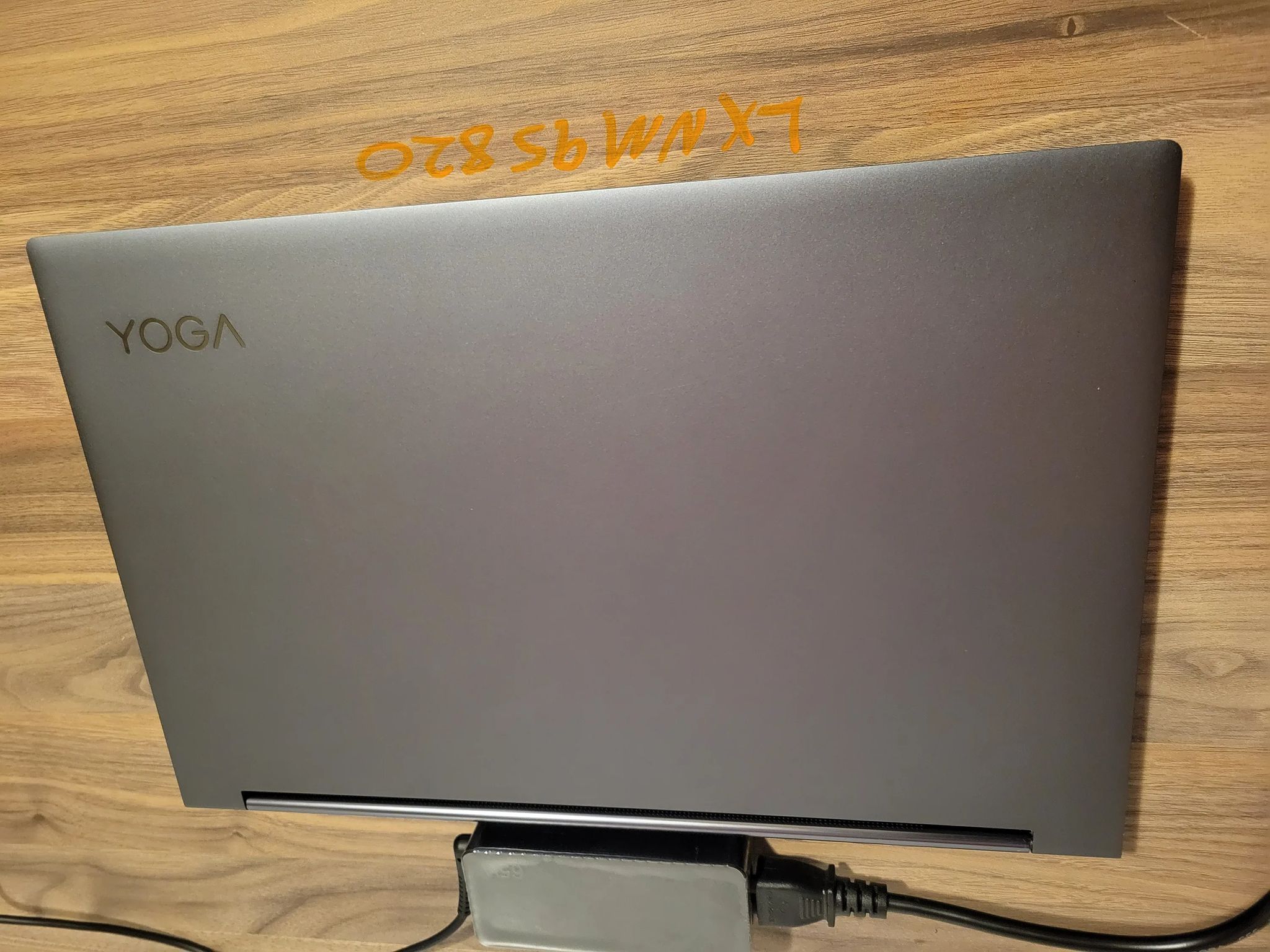 Lenovo Yoga 9 Touchscreen 15.6" laptop - Model 15imlh5