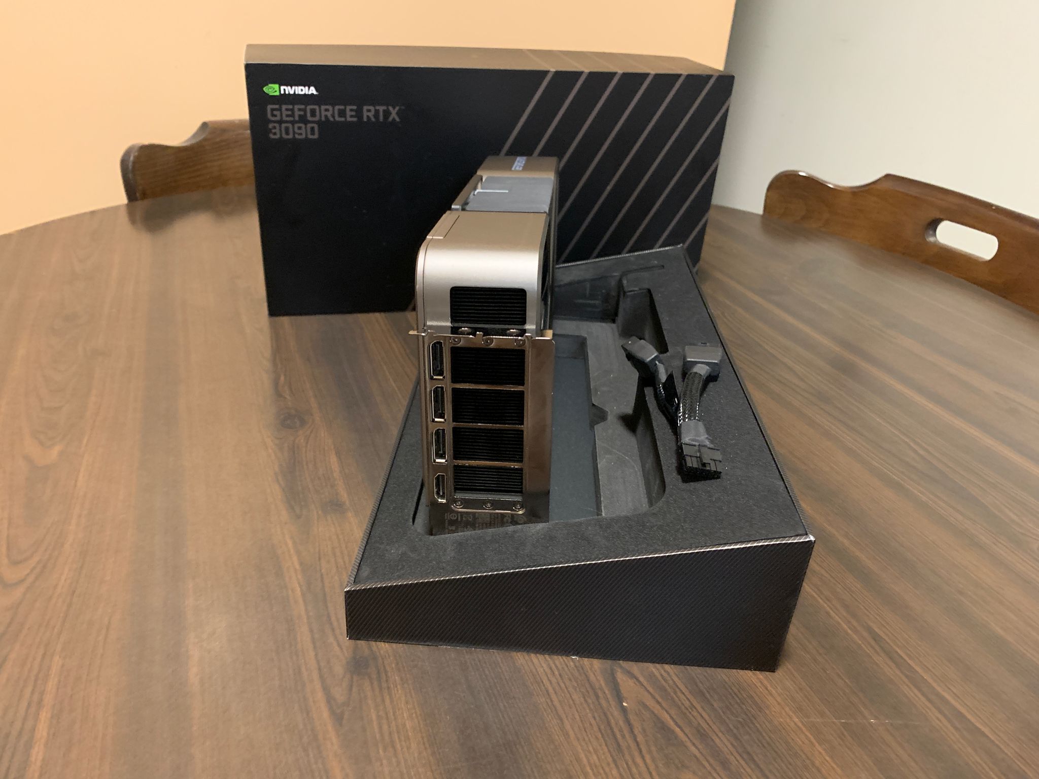 NVIDIA GeForce RTX 3090 Founders Edition