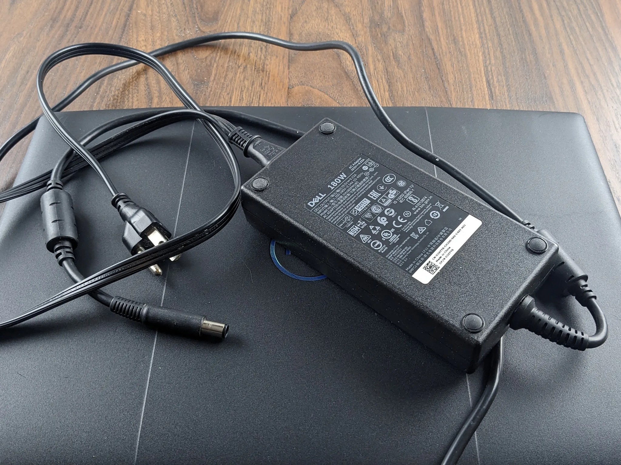 Dell G3 3590 15.6" GTX 1660 Ti MaxQ i5-9300H 16GB 2666mhz 512GB NVMe 1TB HDD