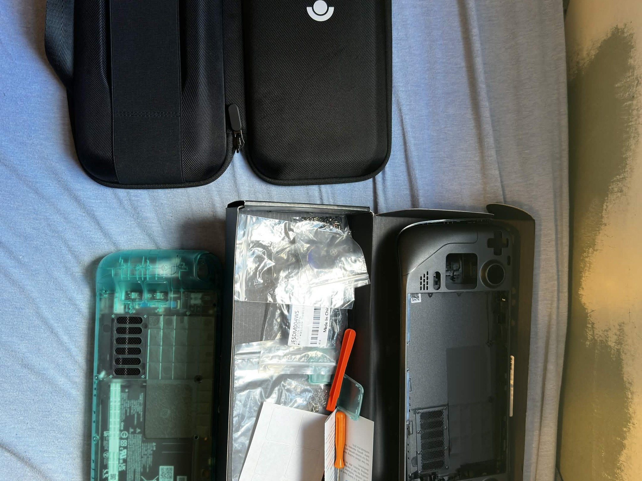 Steam Deck 256gb LCD, Clear Shell Swapped