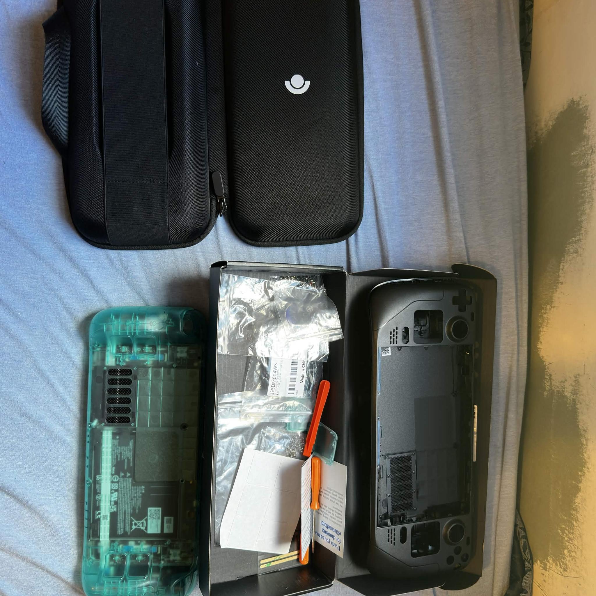 Steam Deck 256gb LCD, Clear Shell Swapped