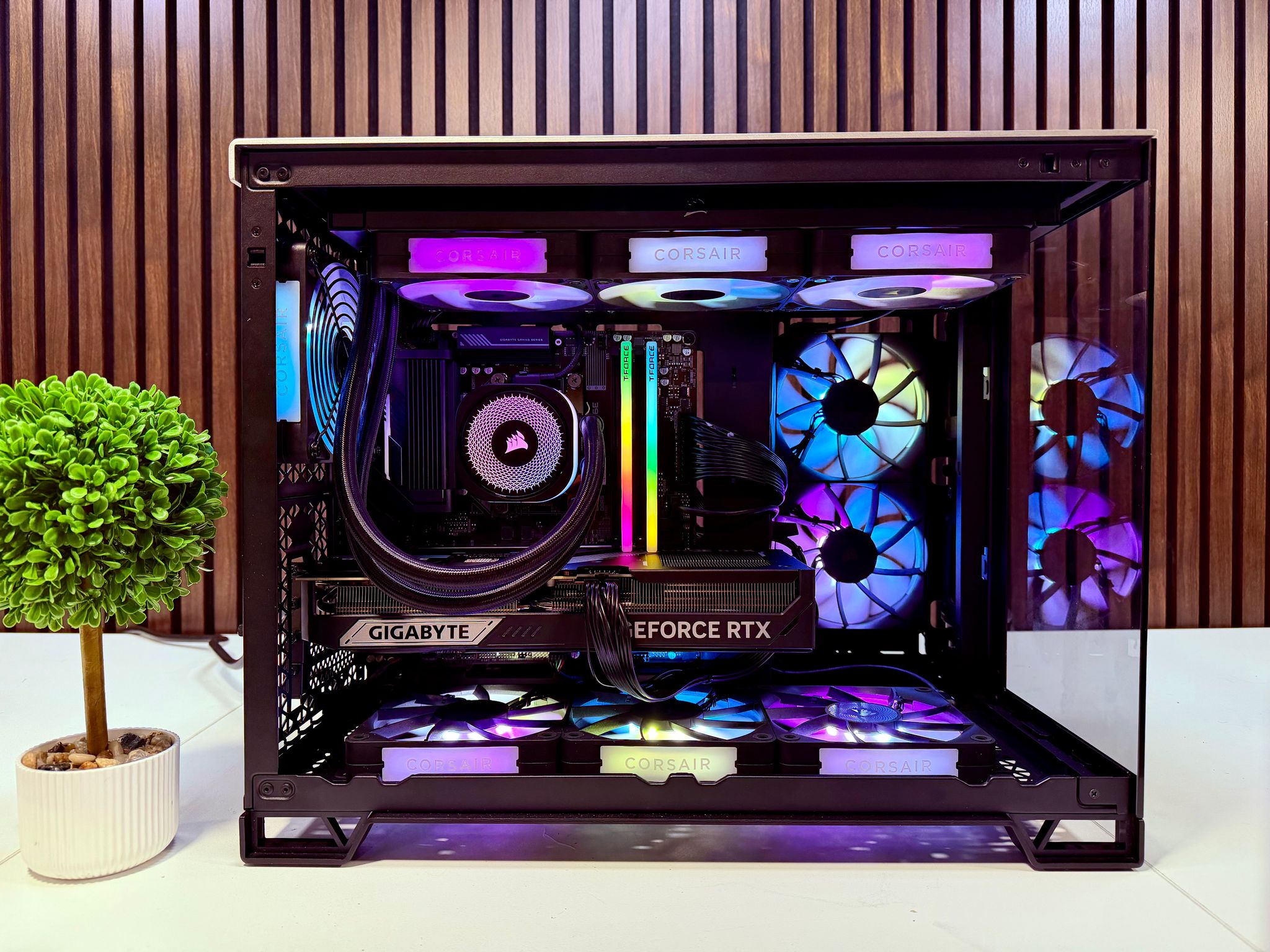 RTX 5080 | Ryzen 9950X3D | 64GB DDR5 | 2TB M.2 | 1200 Watt Gold PSU