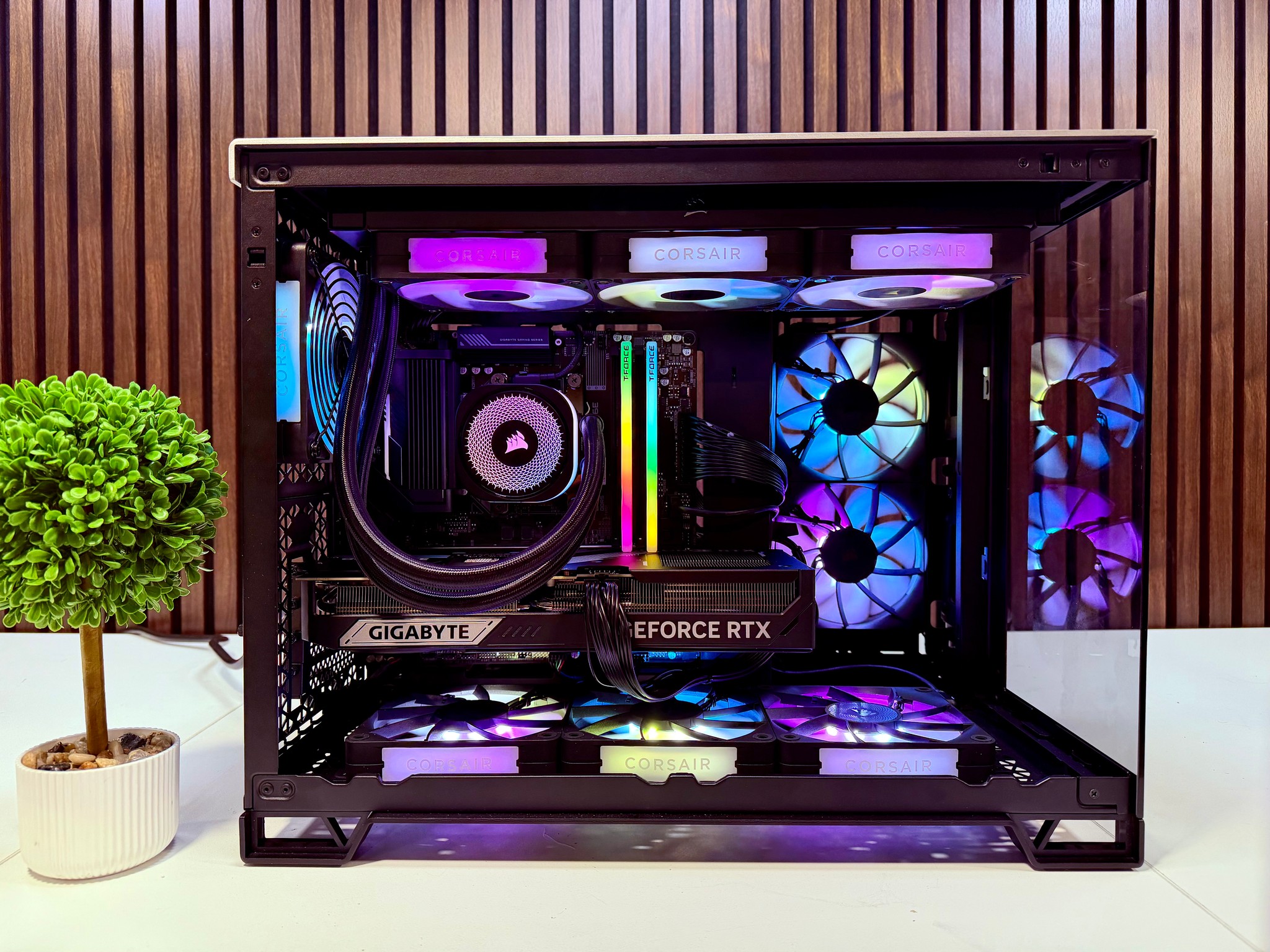 RTX 5080 | Ryzen 9950X3D | 64GB DDR5 | 2TB M.2 | 1200 Watt Gold PSU
