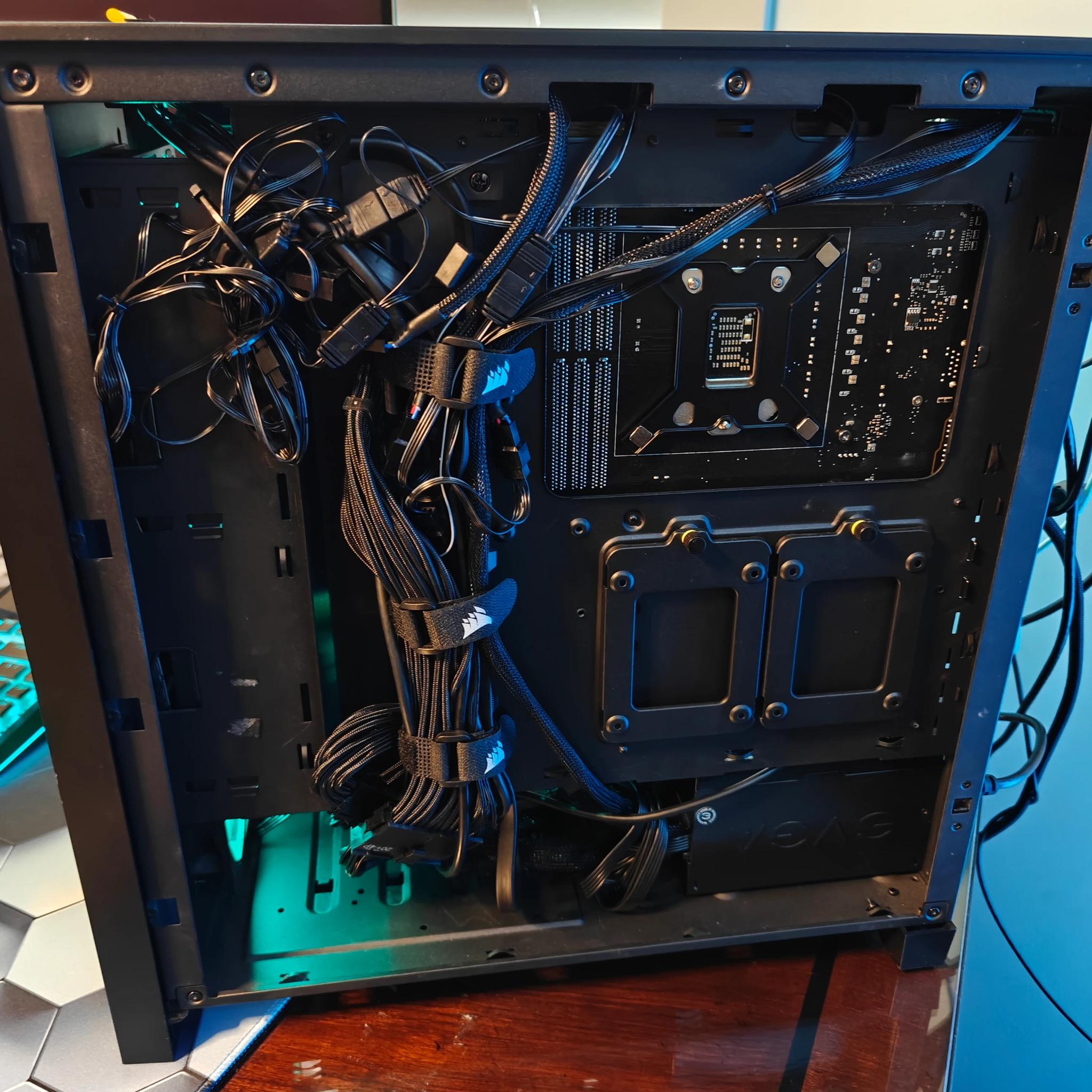 Mid Tier 1440p Gaming PC 10900k & 6700XT