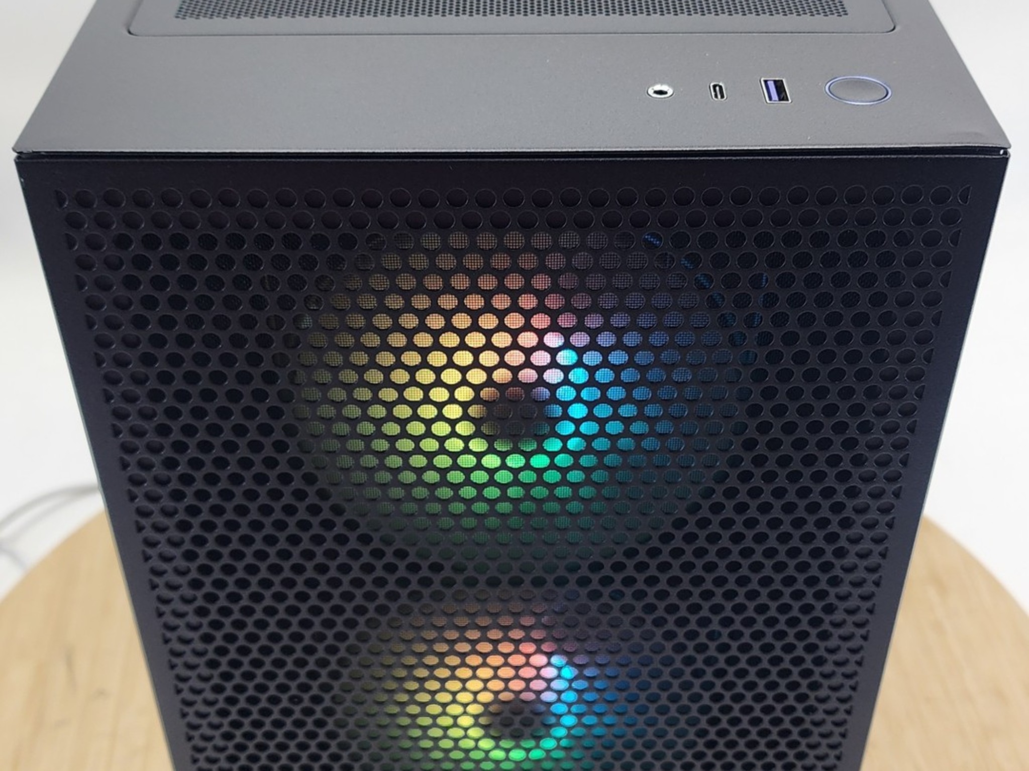 Gaming PC Ryzen 7 5800XT 32GB RAM 1TB SSD RTX 4060 8GB Windows 11 Computer