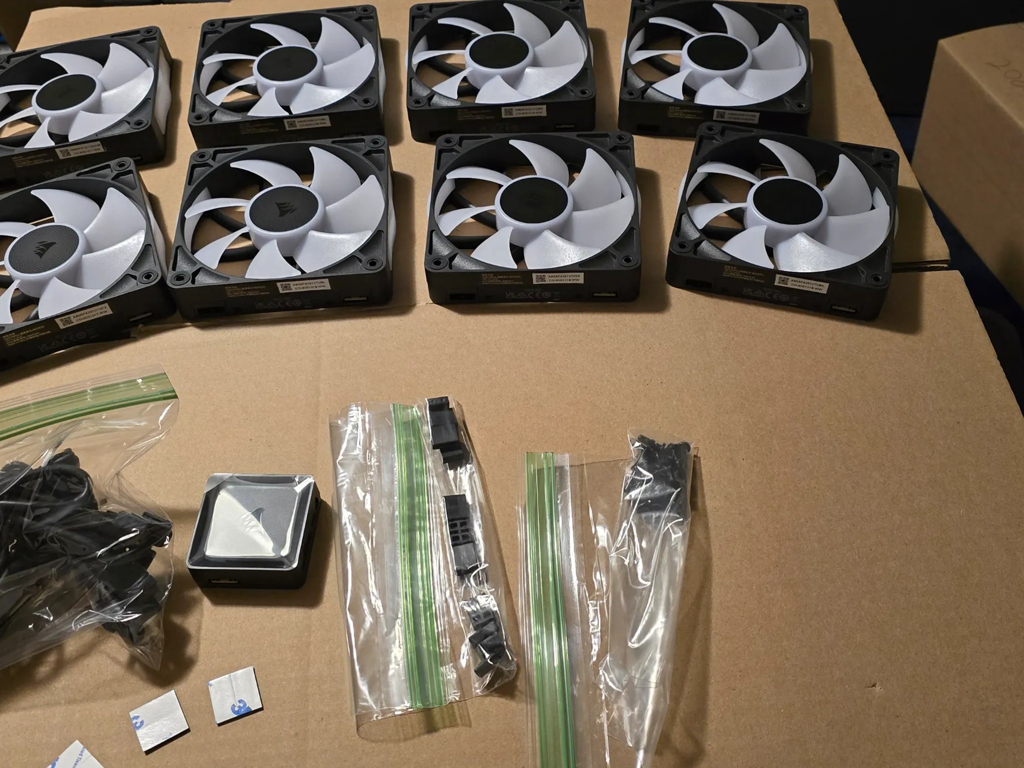 X8 CORSAIR RX 120 MM CASE FANS