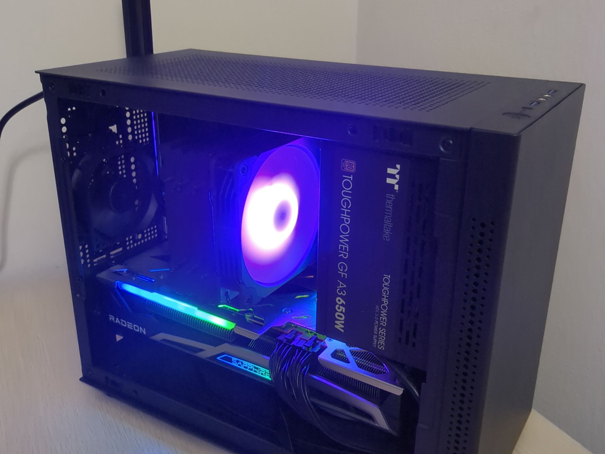 RX 6700XT, Ryzen 5 5600X Gaming PC (32GB RAM, 1TB SSD, Win11 Pro)
