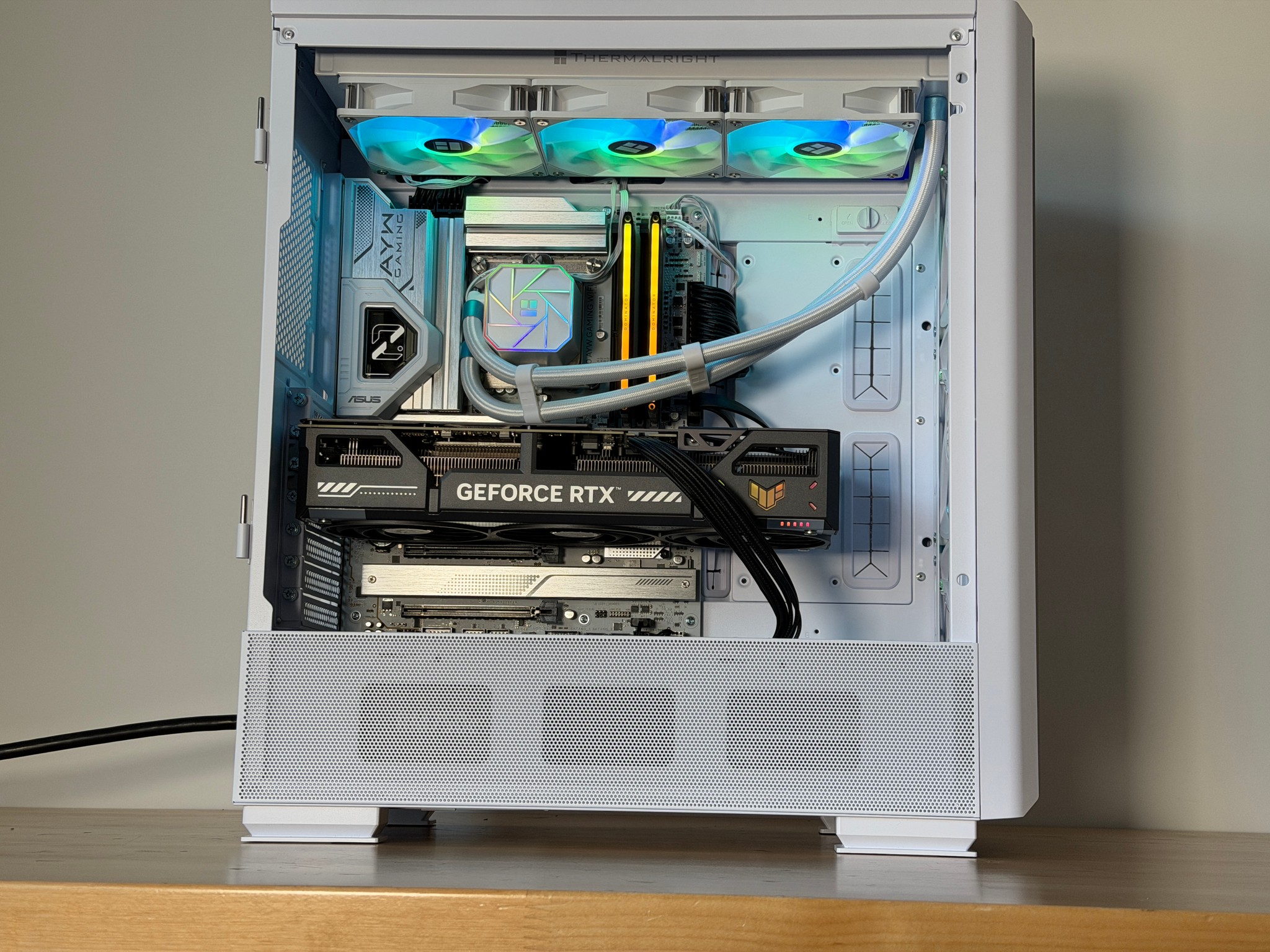 RTX 5070 Intel Core Ultra 265KF Gaming PC