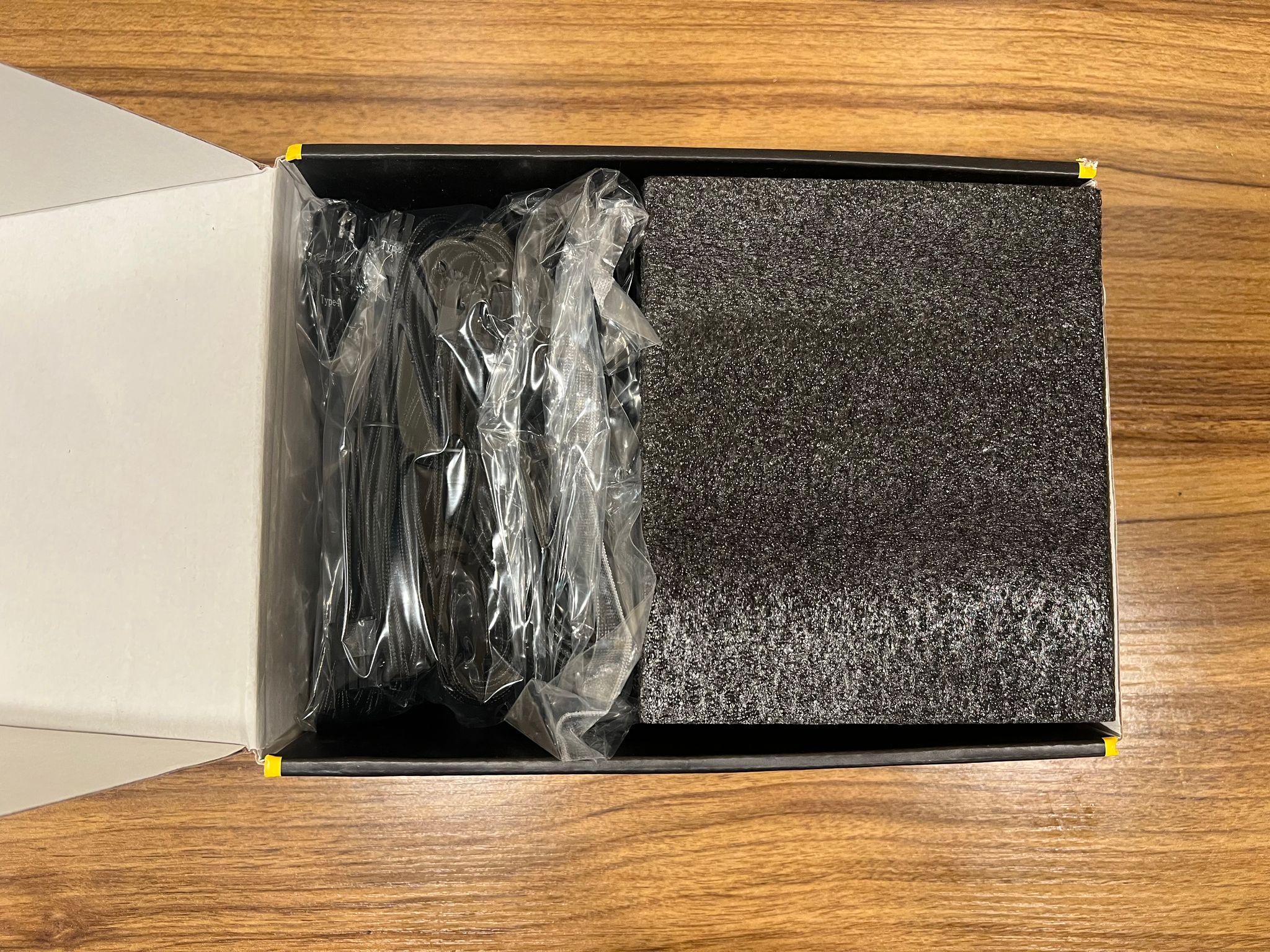 Corsair SF750 | 750 Watt SFX 80+ Platinum Certified Fully Modular Power Supply NEW IN BOX