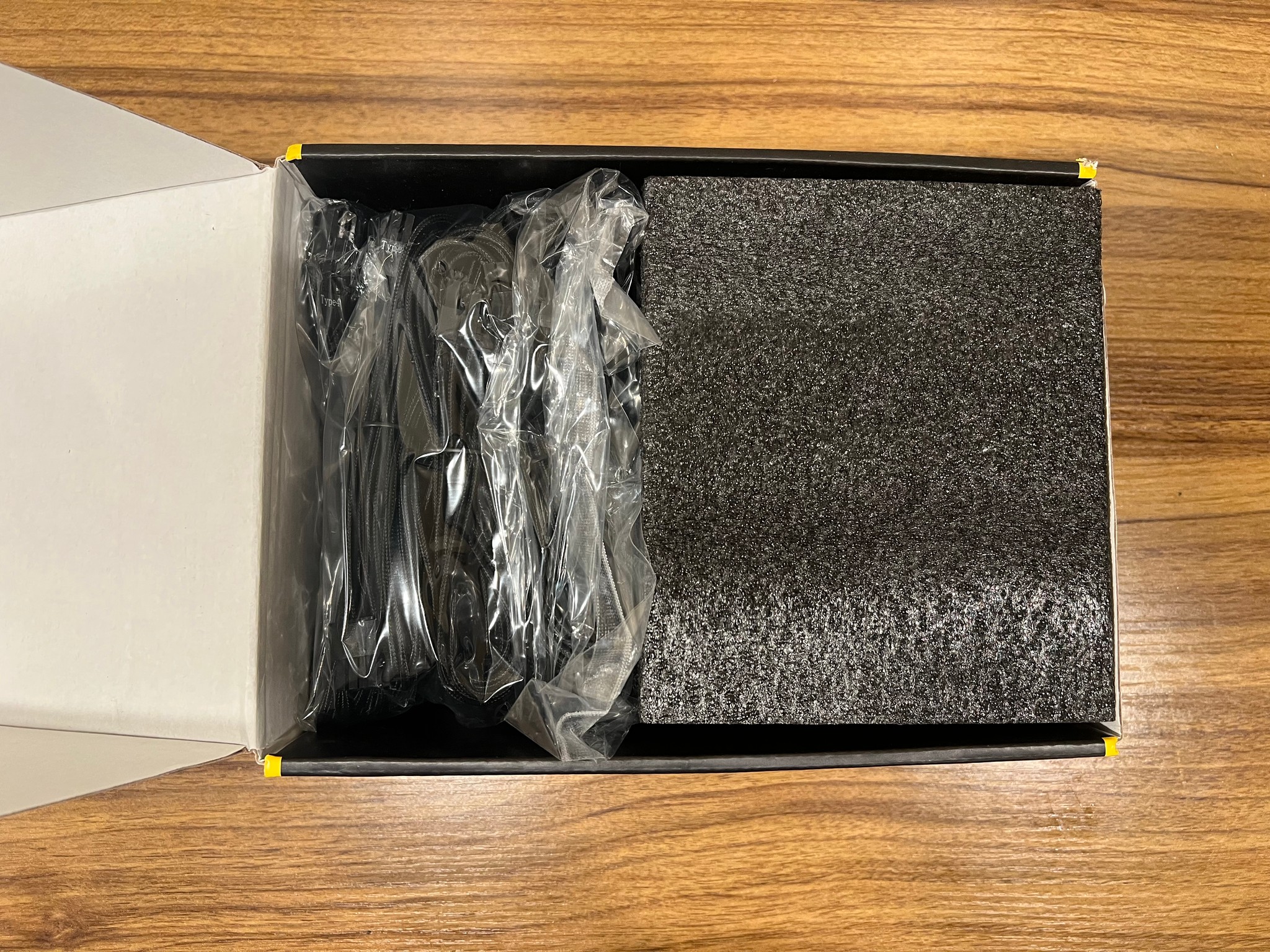 Corsair SF750 | 750 Watt SFX 80+ Platinum Certified Fully Modular Power Supply NEW IN BOX