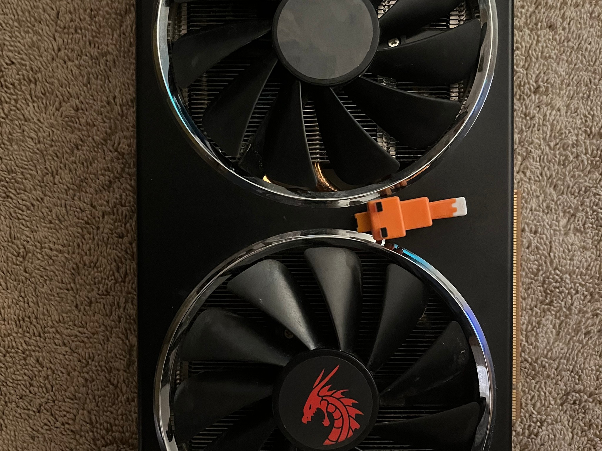 Radeon 5700 Powercolor Red Dragon 8GB