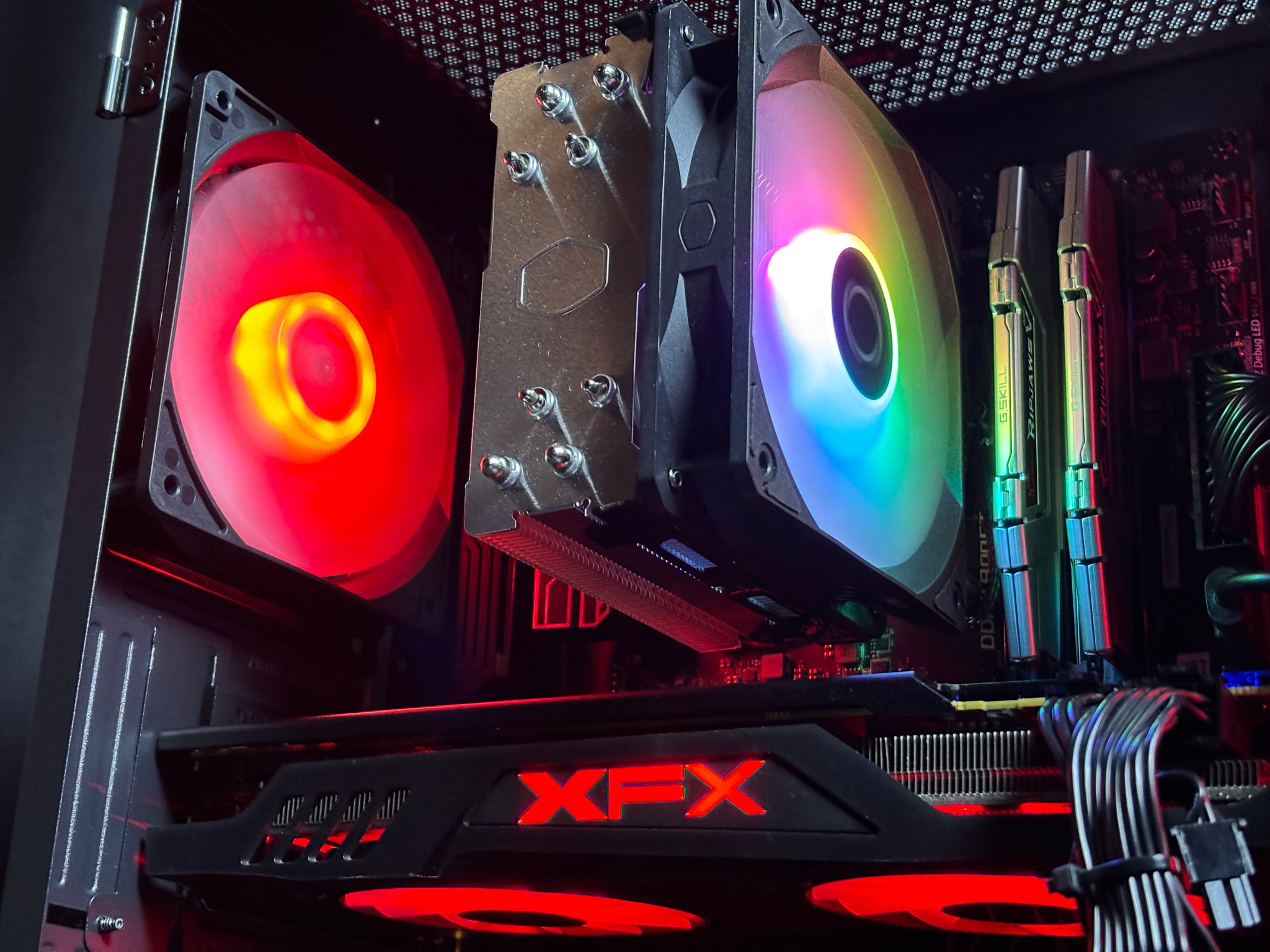 SWEET BEGINNER PC💥Intel I7 7700K | RX 580 8GB | 16gb DDR4 | 256GB M.2 SSD | 1TB HDD💥