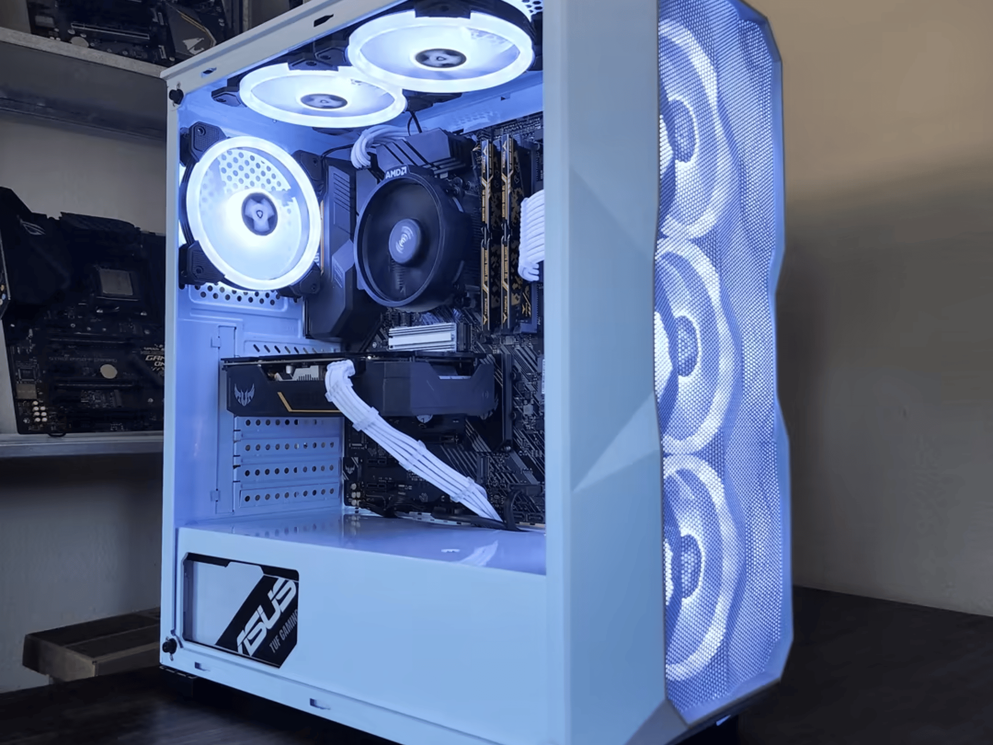 AMD Ryzen 5 3500 // ASUS TUF 1650 // TUF Gaming 16GB 3600MHz