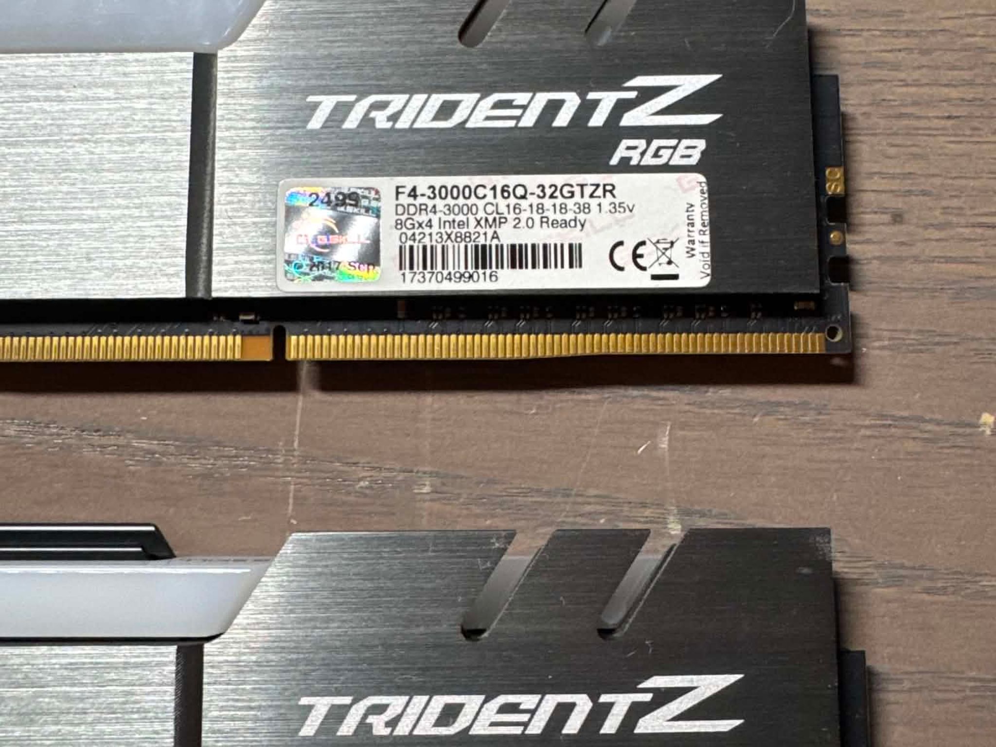 G.Skill Trident Z RGB 32GB RAM (4 x 8GB) DDR4-3000 CL16-18-18-38