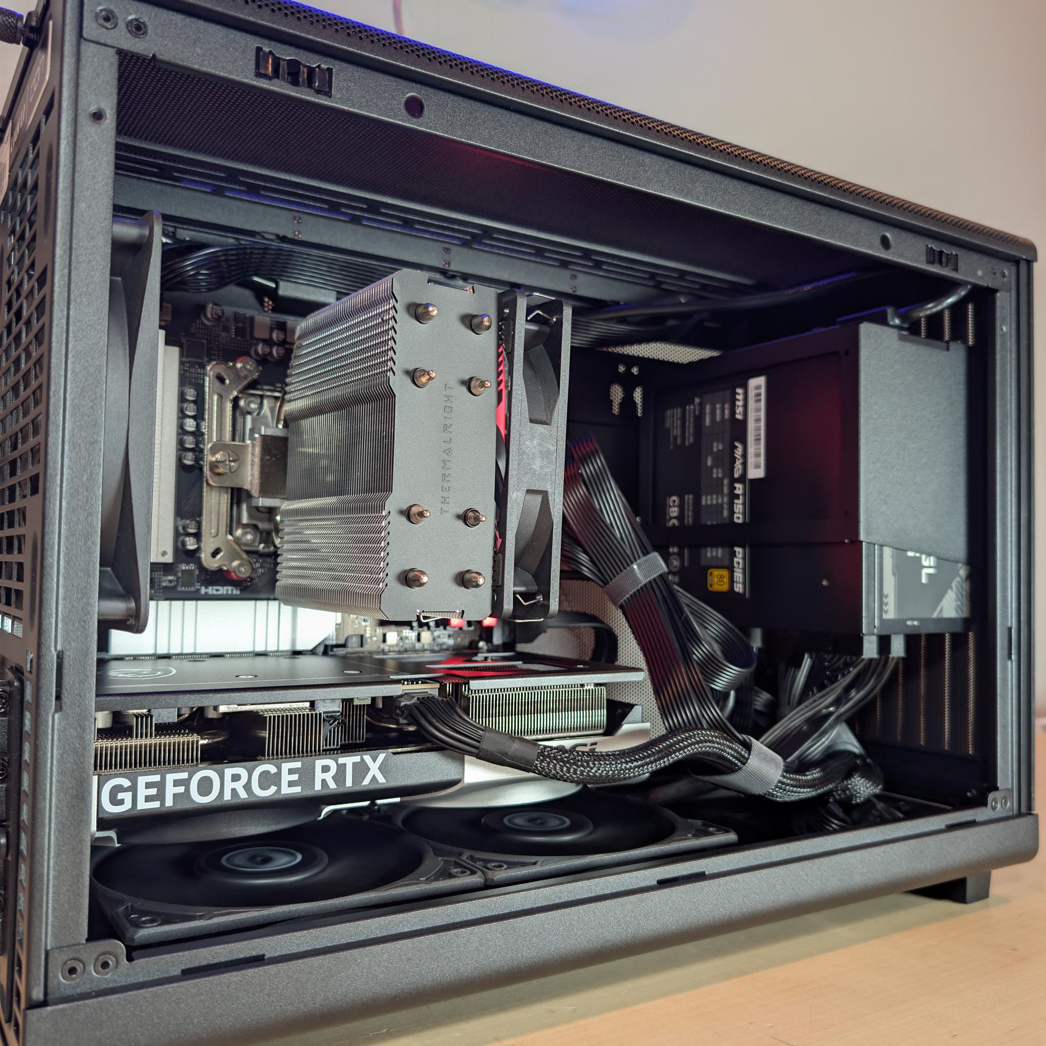 RTX 5070 // Ryzen 9600x // 32GB DDR5 // 1TB Gen4 NVMe // WiFi