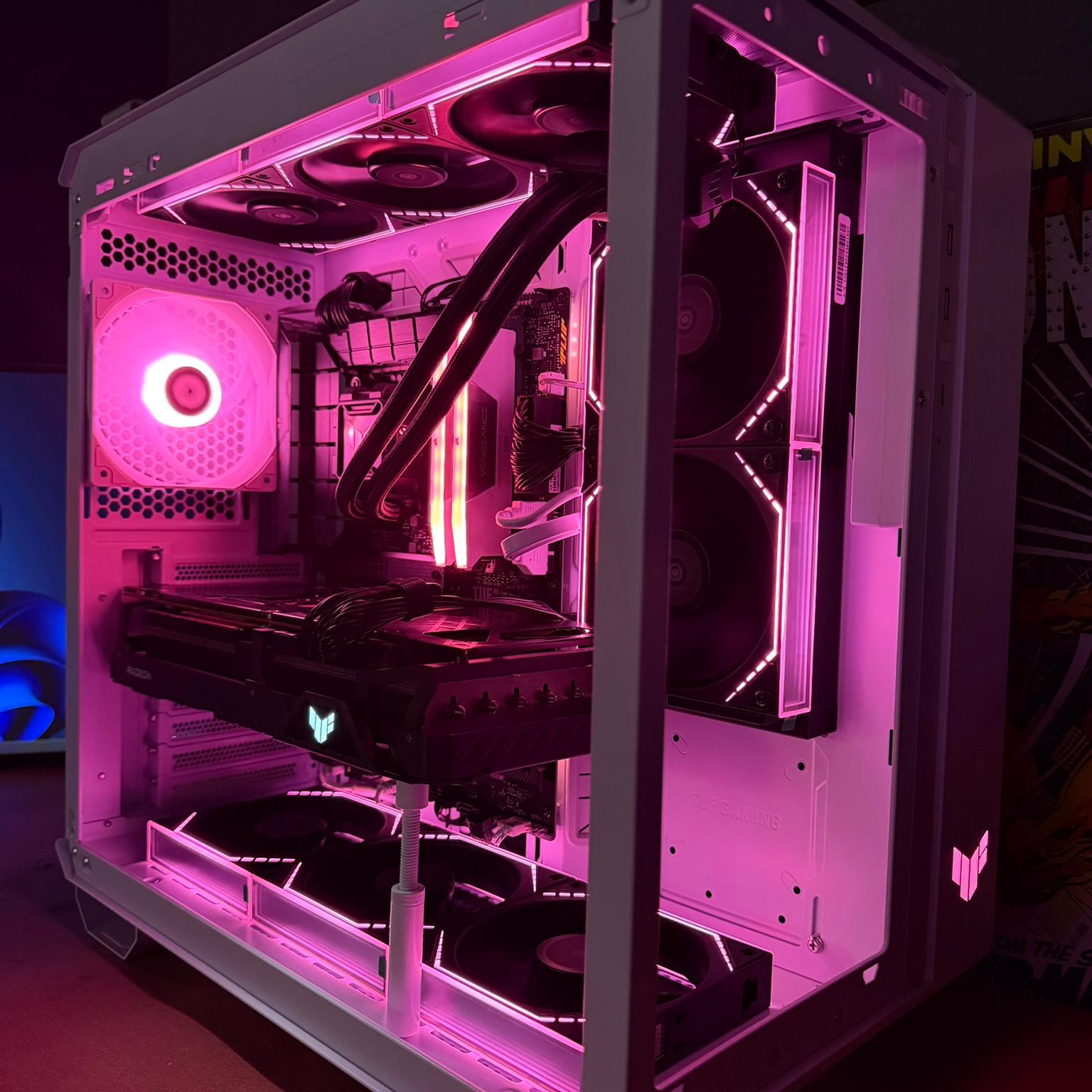 "ARCTIC TUF" 1440P BEAST | RX 6700XT 12GB - Intel i5 13400F | 32GB DDR5 | 2TB Storage | WIFI