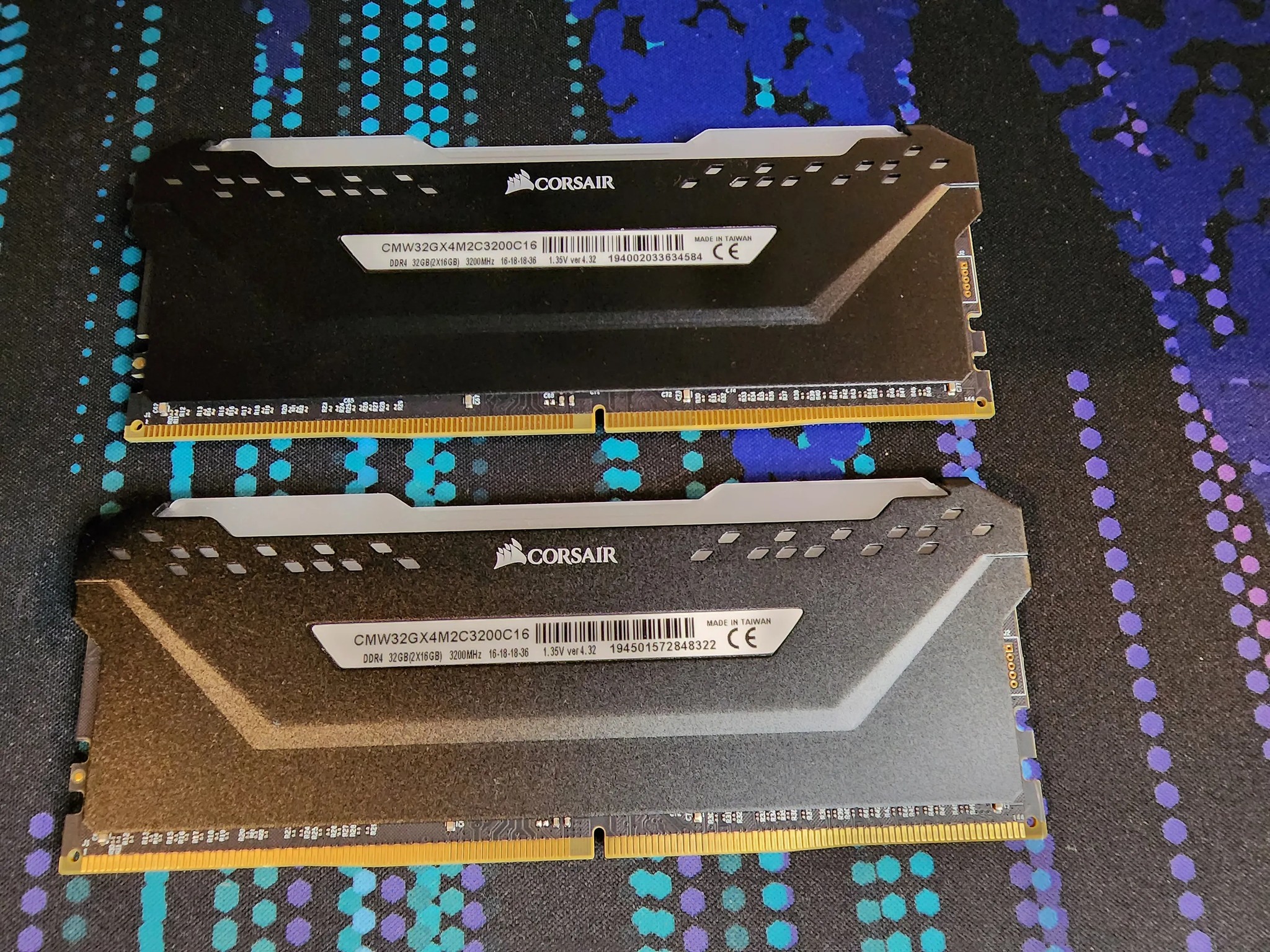 32GB Corsair Vengeance RGB Pro RAM