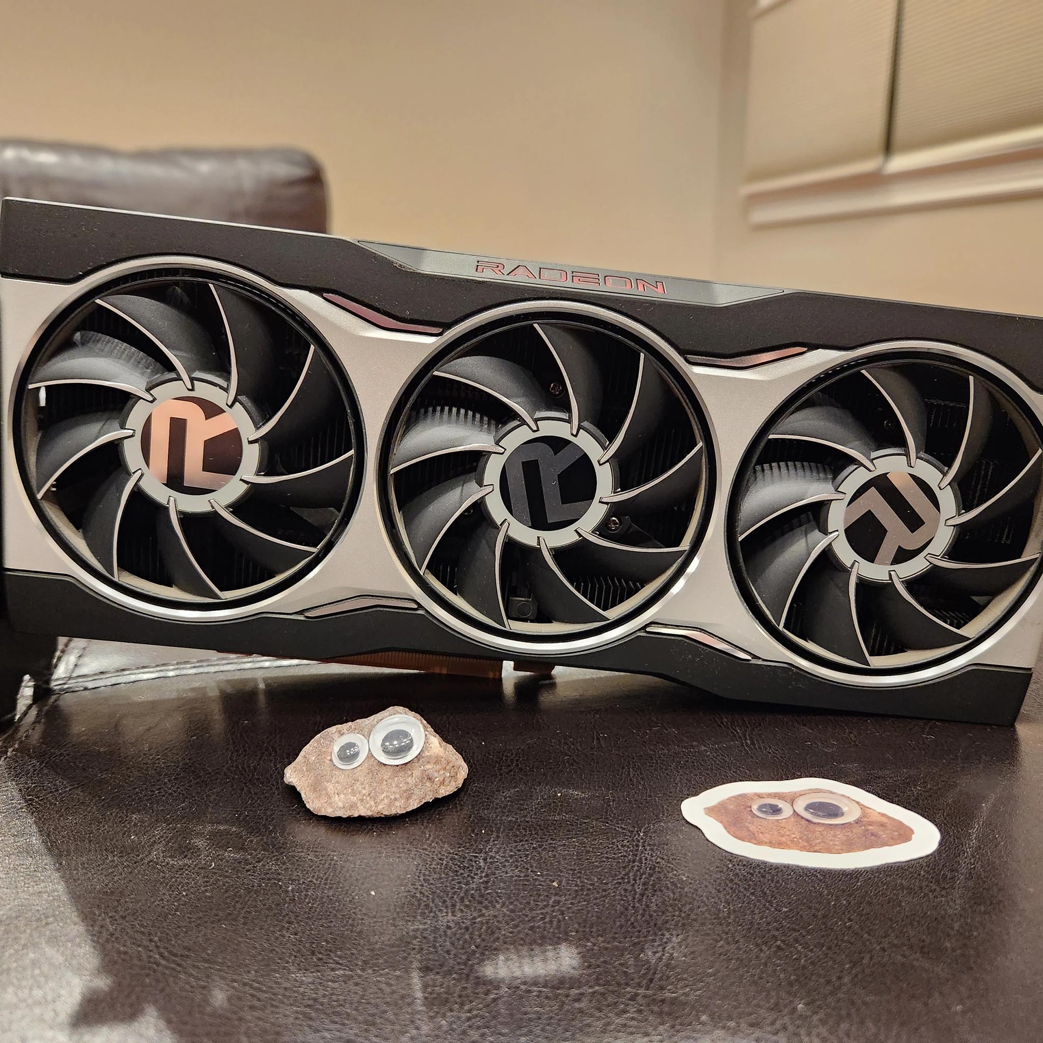 RX 6800 16GB (AMD Reference) - Used, Scuffs/Scratches