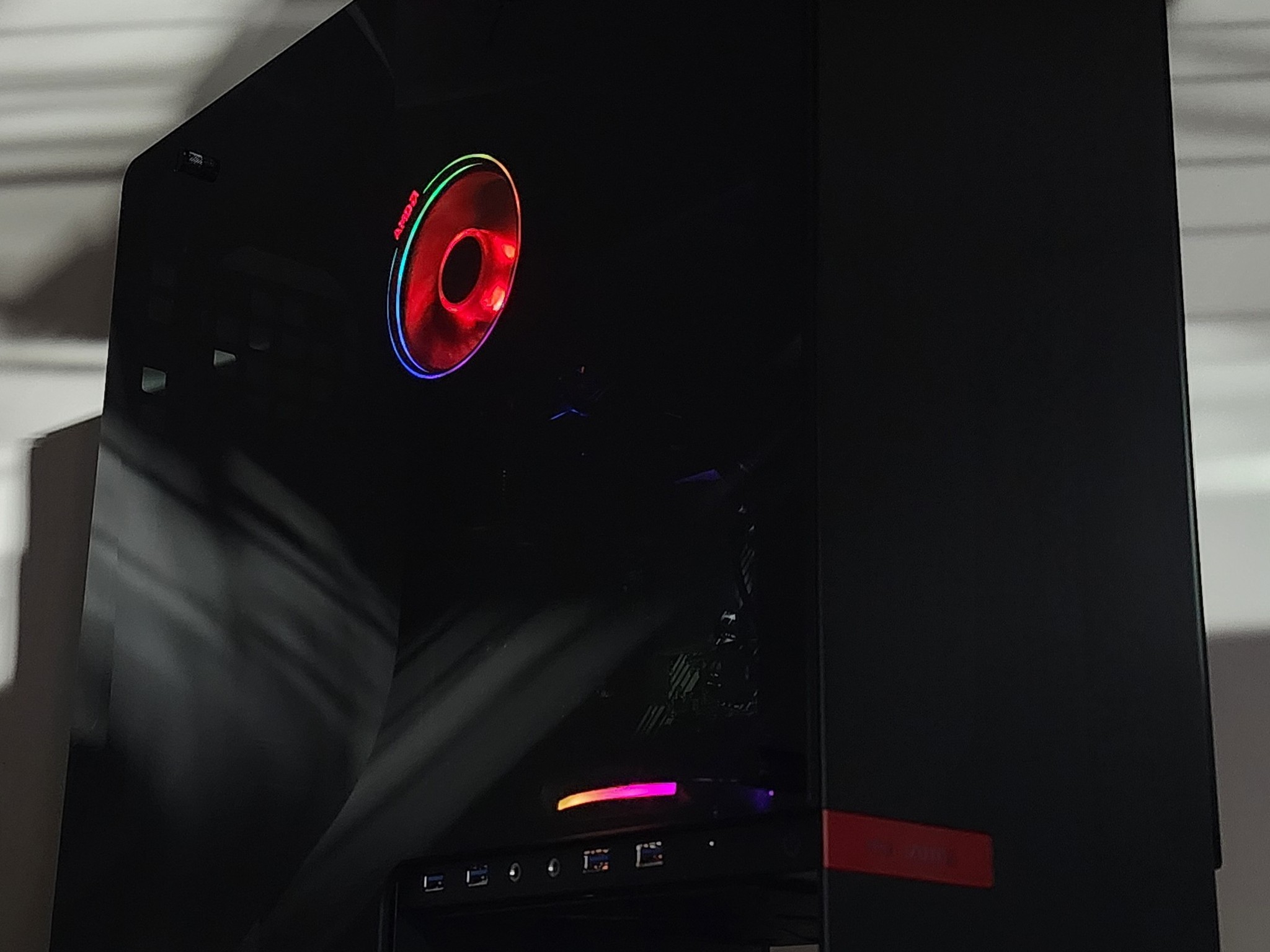 Gaming PC Ryzen 7 5800XT 16GB RAM 1TB SSD RTX 4060 8GB Windows 11 Computer