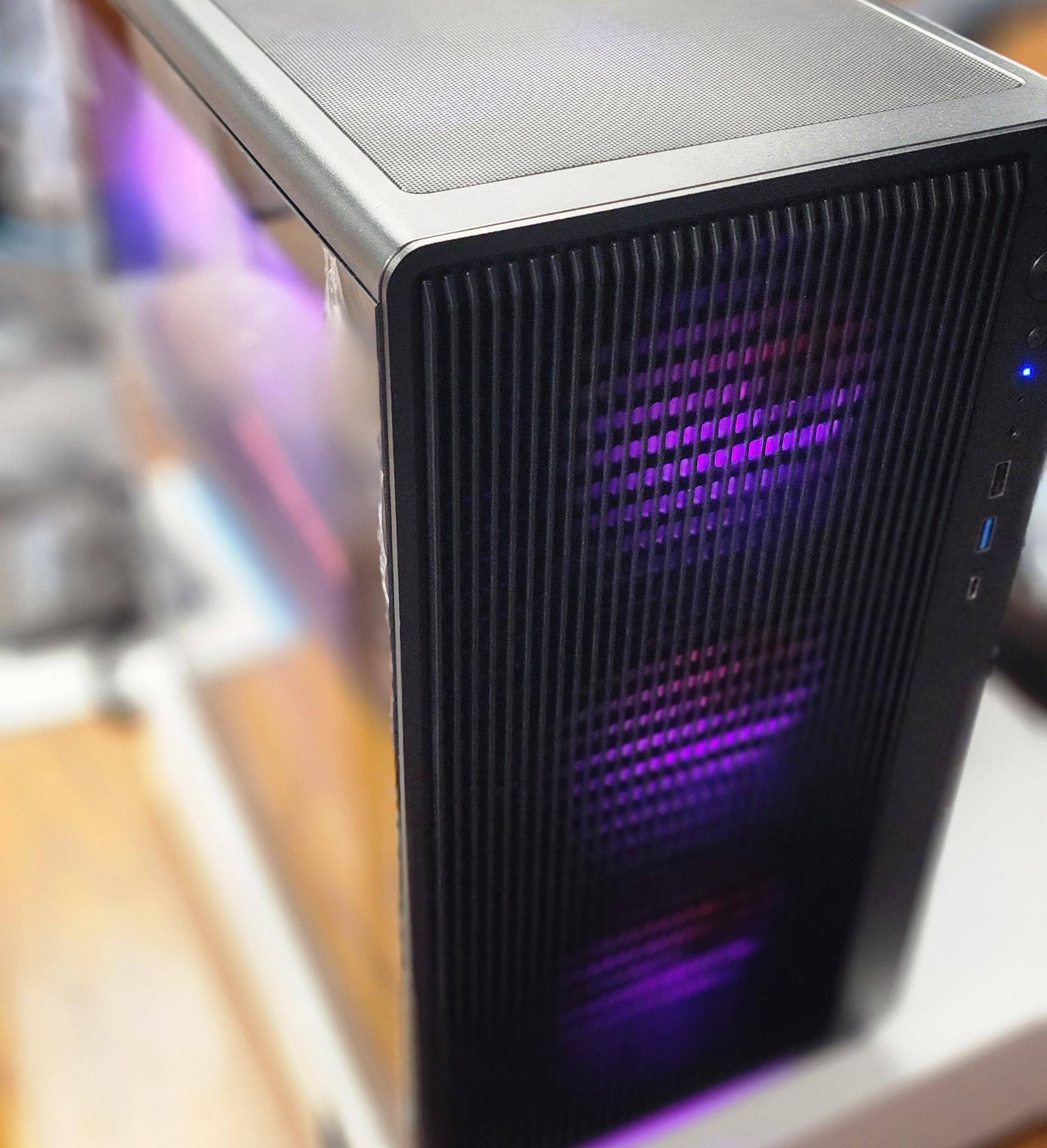 Gaming PC | Ryzen 7 5700x 8-Core | EVGA FTW3 GeForce 3070 TI | DDR4 16GB 3600 | Win 11 Computer
