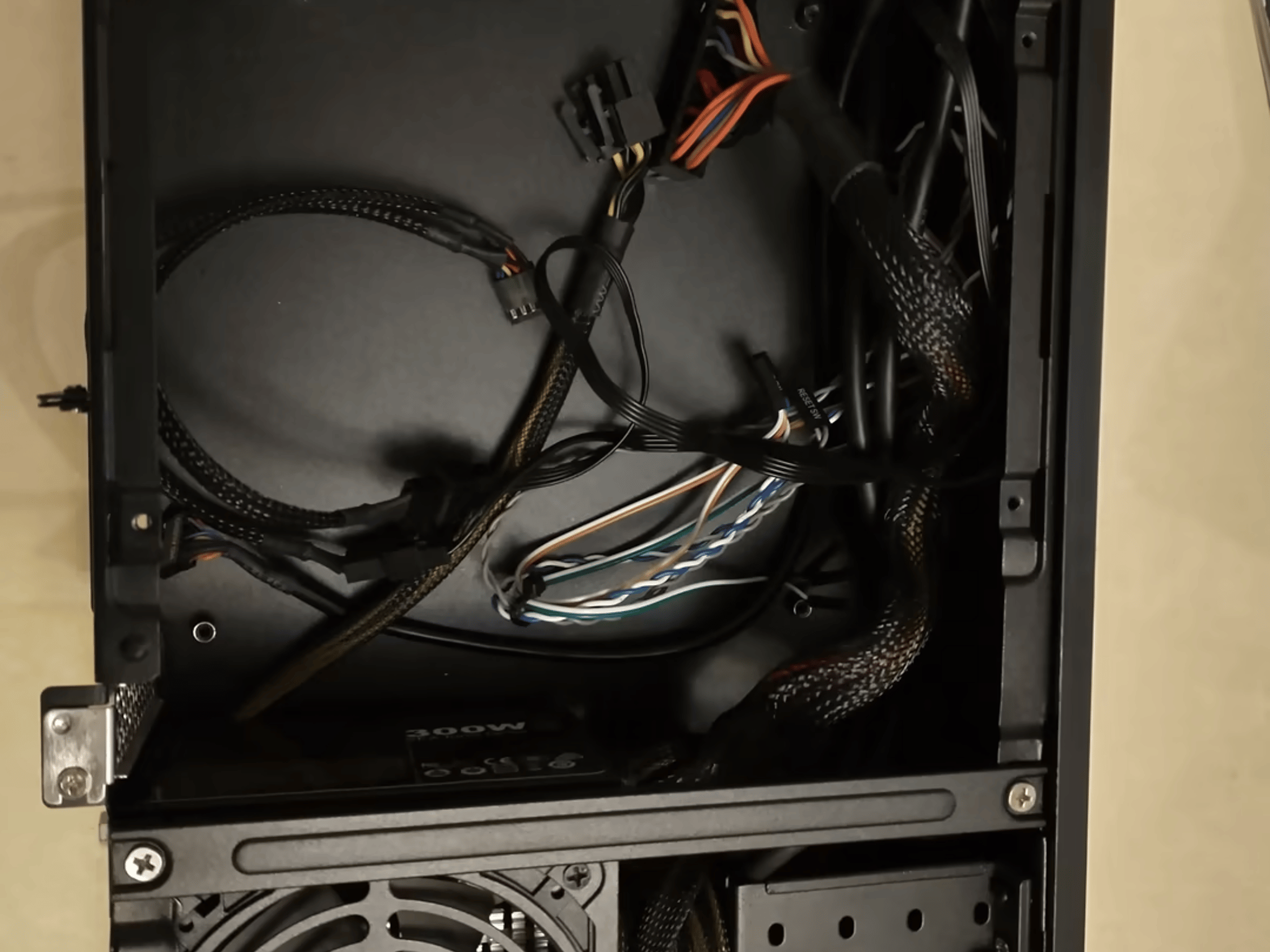 ITX Combo: Silverstone MLO5, Sfx 300w, 2x80mm be quiet fans